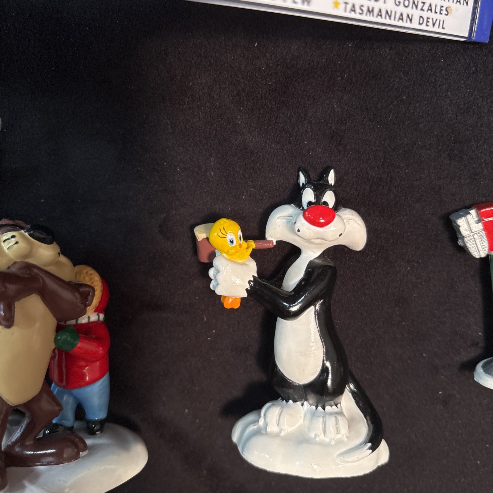 Department 56 Snow Village Looney Tunes Animation Film Festival Nice! Freeship!
