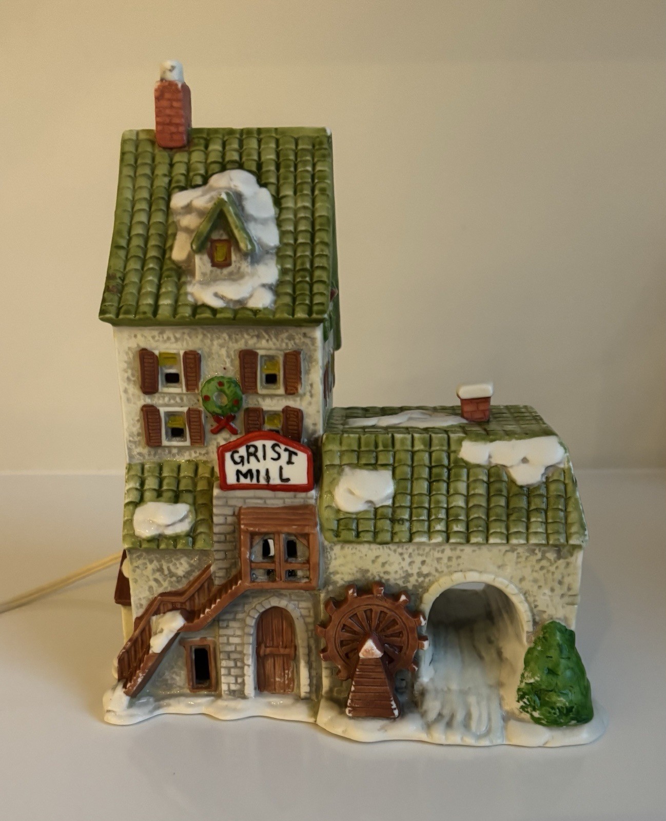 Swiss Village Grist Mill EPI International Lighted Christmas 1990