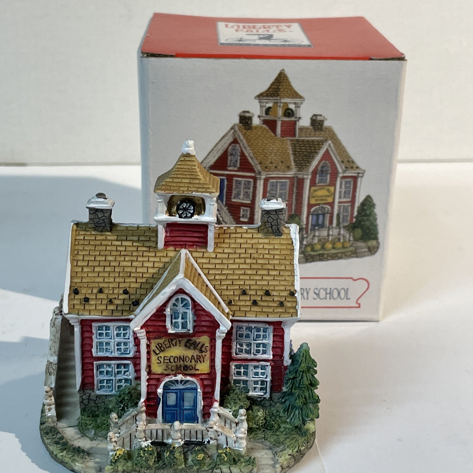 Liberty Falls-Red Secondary School- 1998-Frontier Village-AH158-3 5/8″ Building
