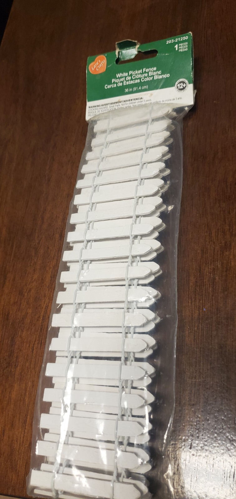 white picket fence Scale 1/18-1/24