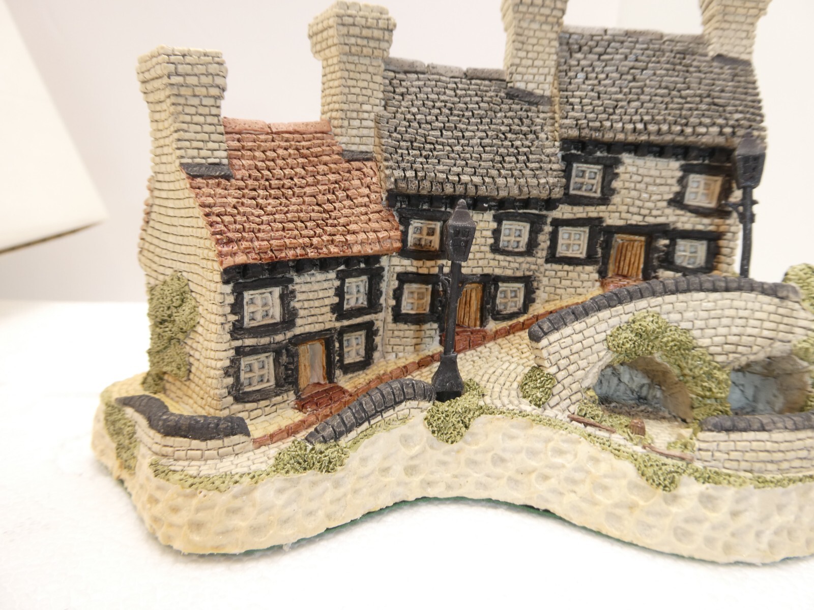David Winter Cottages Miners Row Box COA