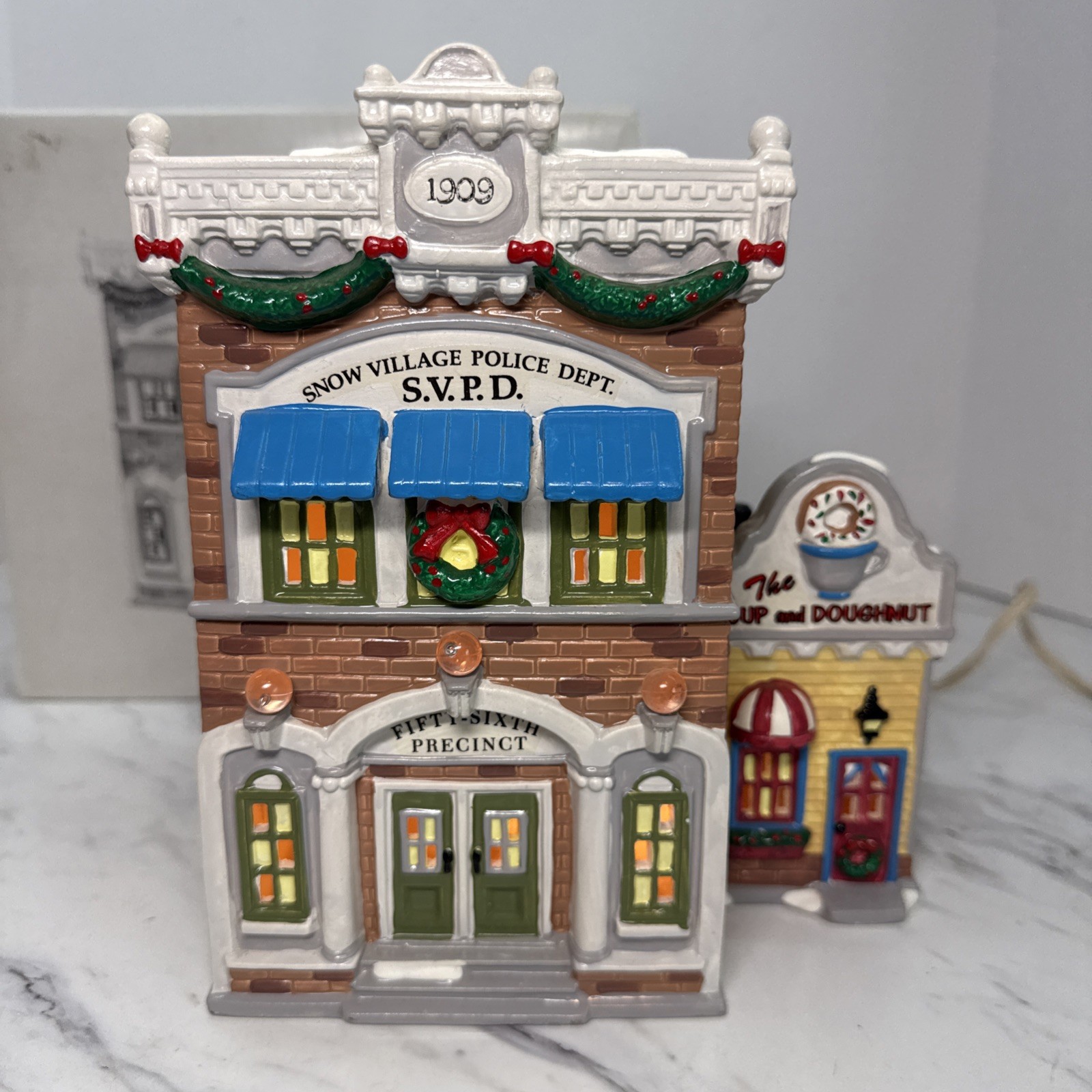 Department 56 Snow Village Village Police Station #54853 Retired VTG