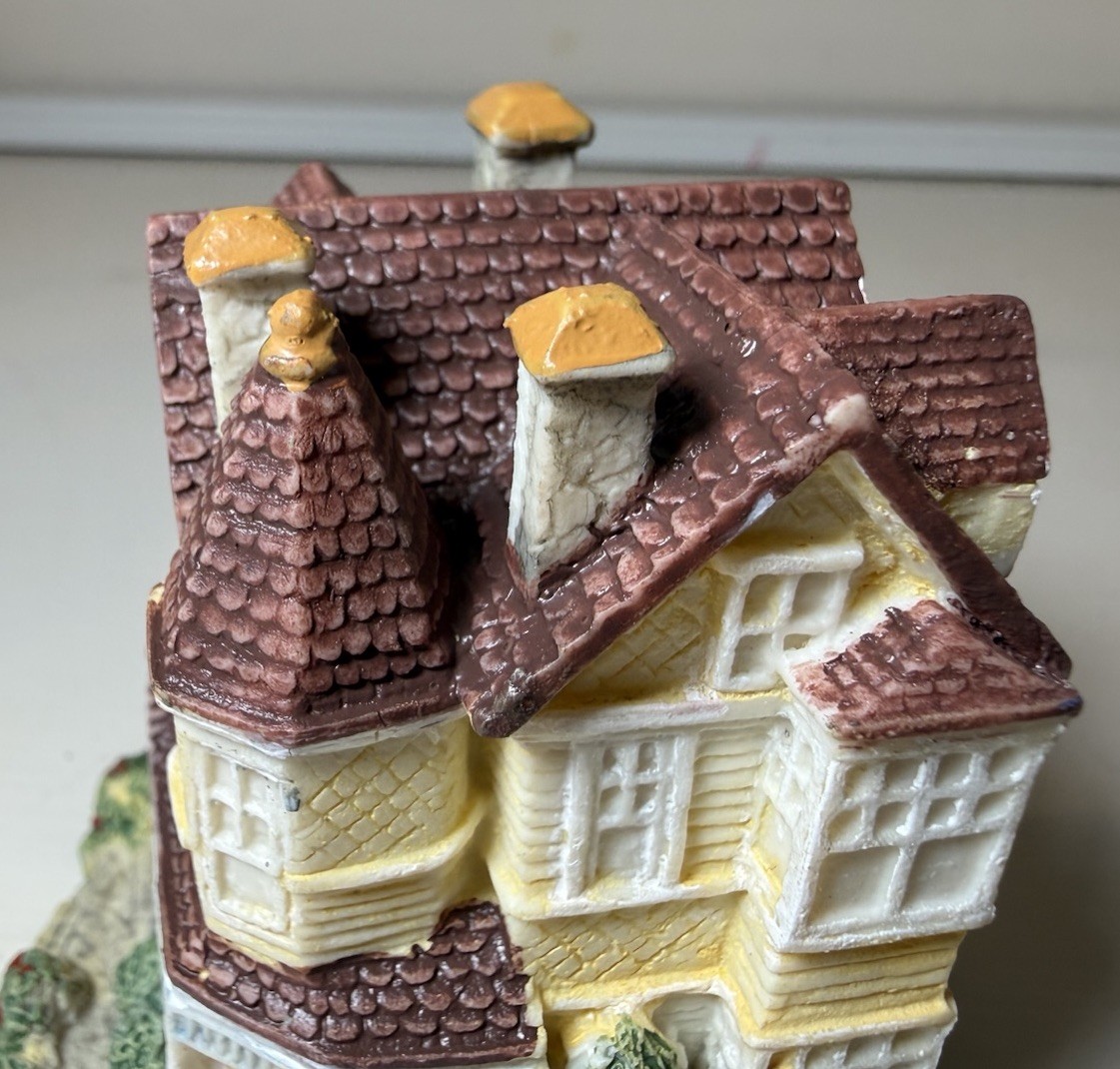 The Americana Collection AH40 The Clark Mansion NIB