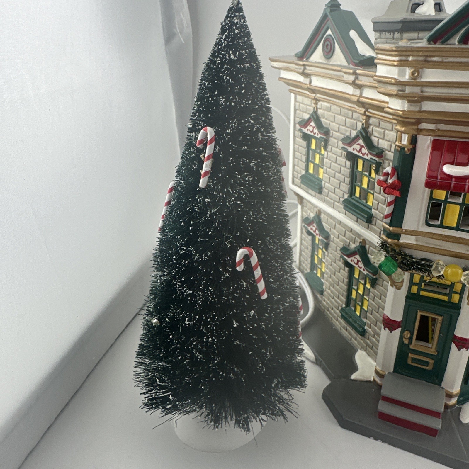 Dept 56 Original Snow Village – Sweet Shop Holiday Gift Set – EUC