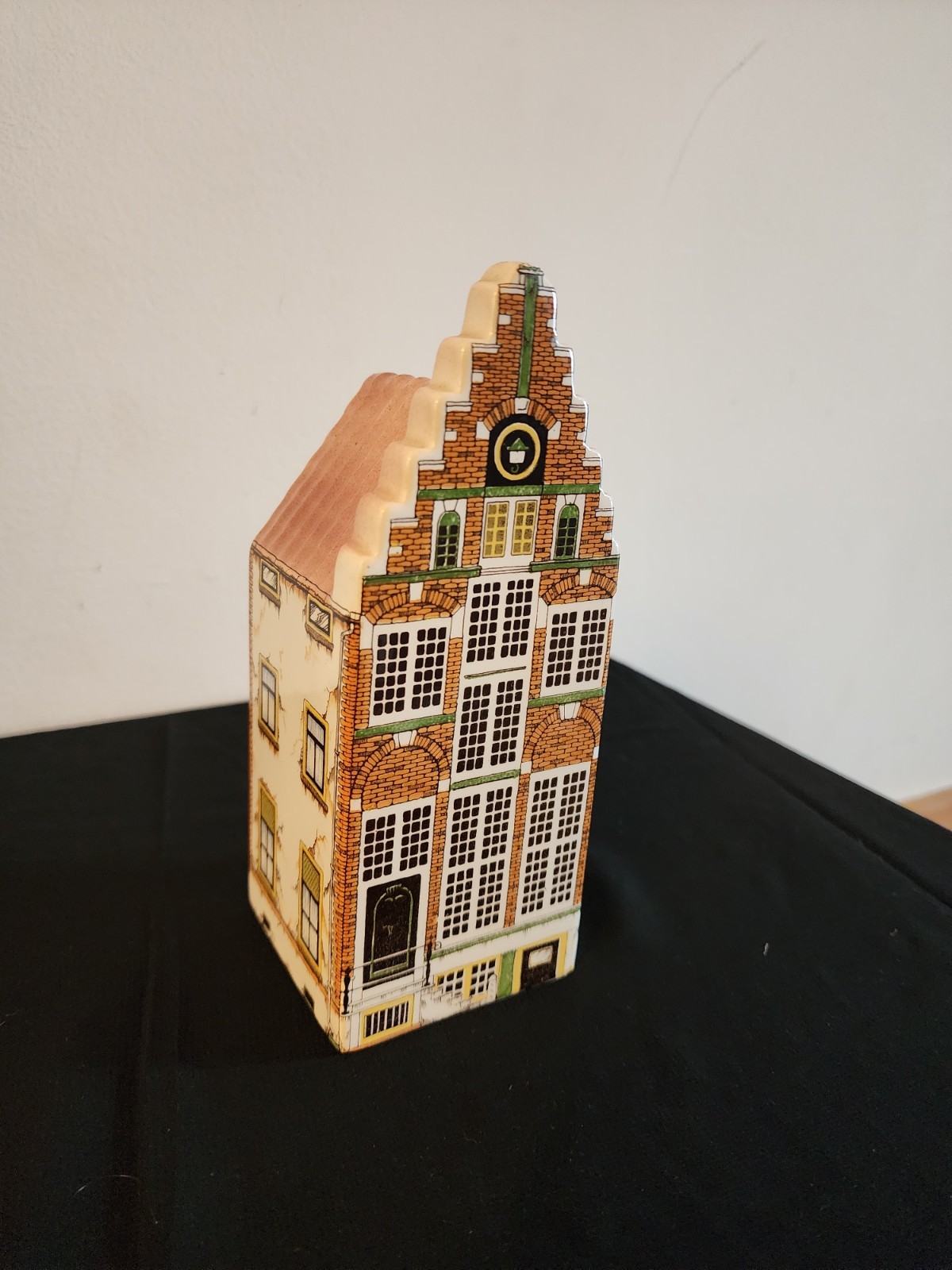 Vintage Polychroom Hand Painted Holland Delft Row House Village Ceramic 2105-6