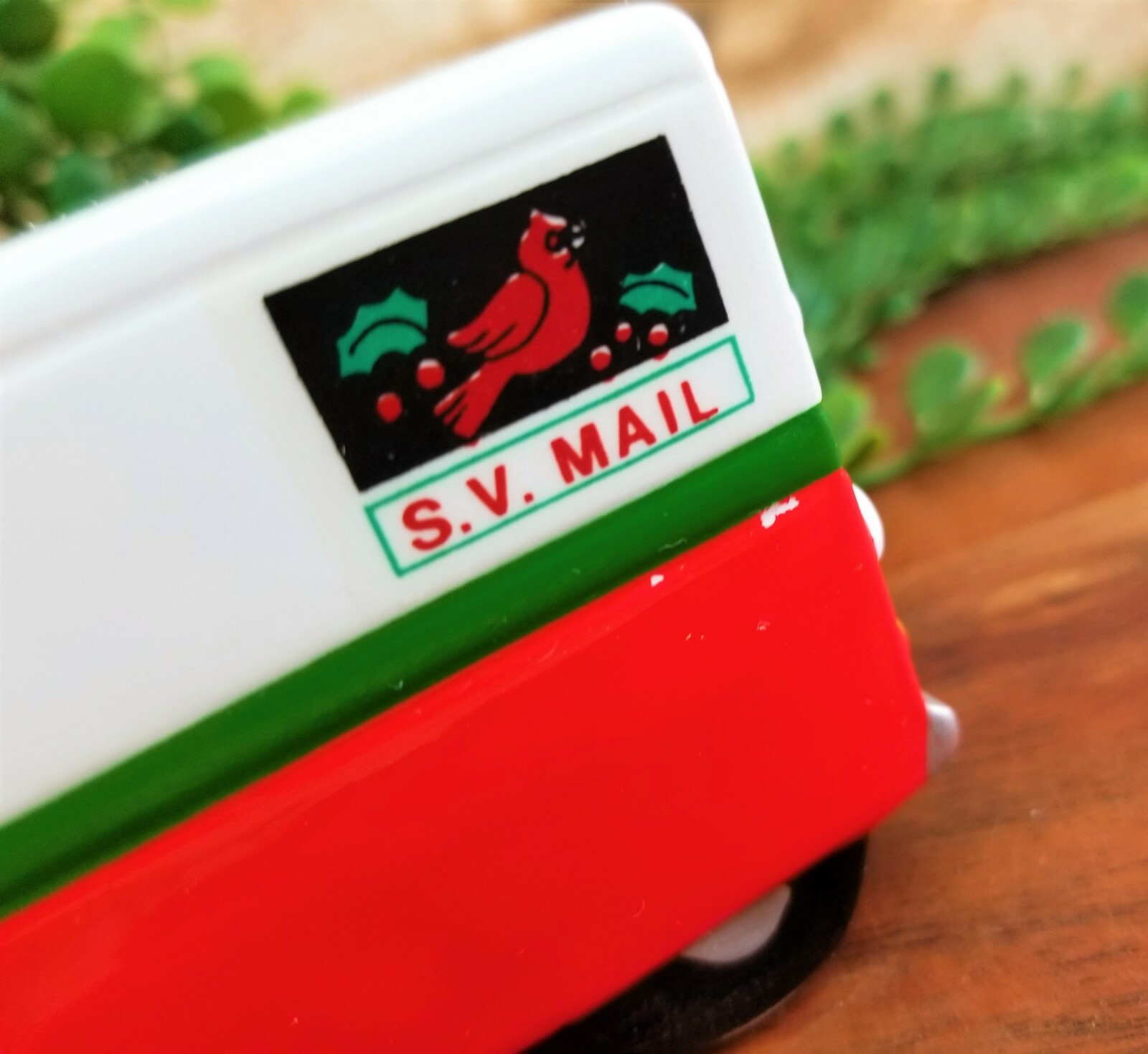 Dept 56 Village Special Delivery SV POSTAL SERVICE Red & White Town Mail Truck