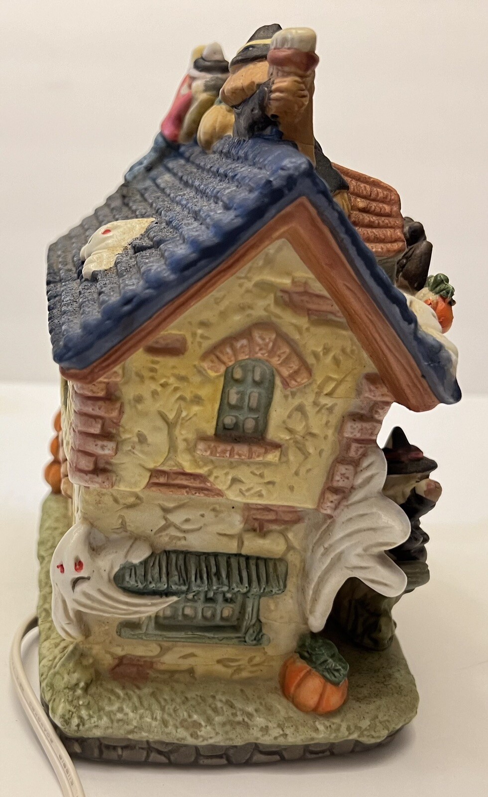 Vtg Halloween Ceramic Goblin Manor Plug In Light Up Ghosts Witch Bat Pumpkins