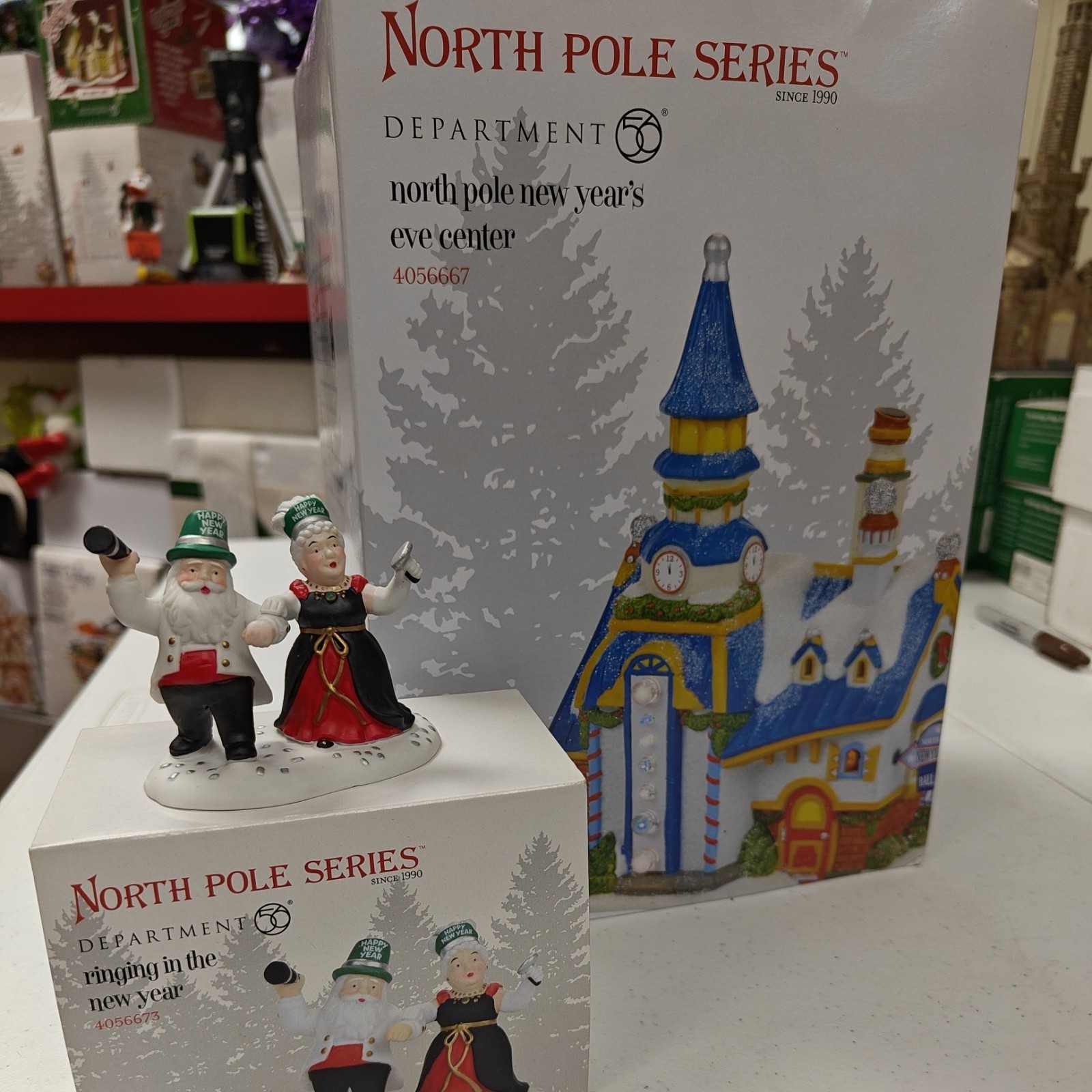 Dept 56 North Pole New Year’s Eve Center 405667 & Ringing In New Year 4056673