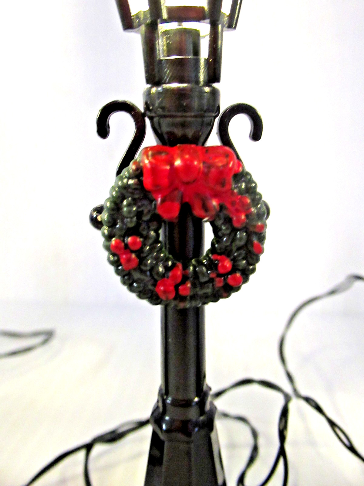 ENCHANTED FOREST “STREET LAMPS” ~(SET OF 4)~ ** LED LIGHTS / BATTERY OPERATED **
