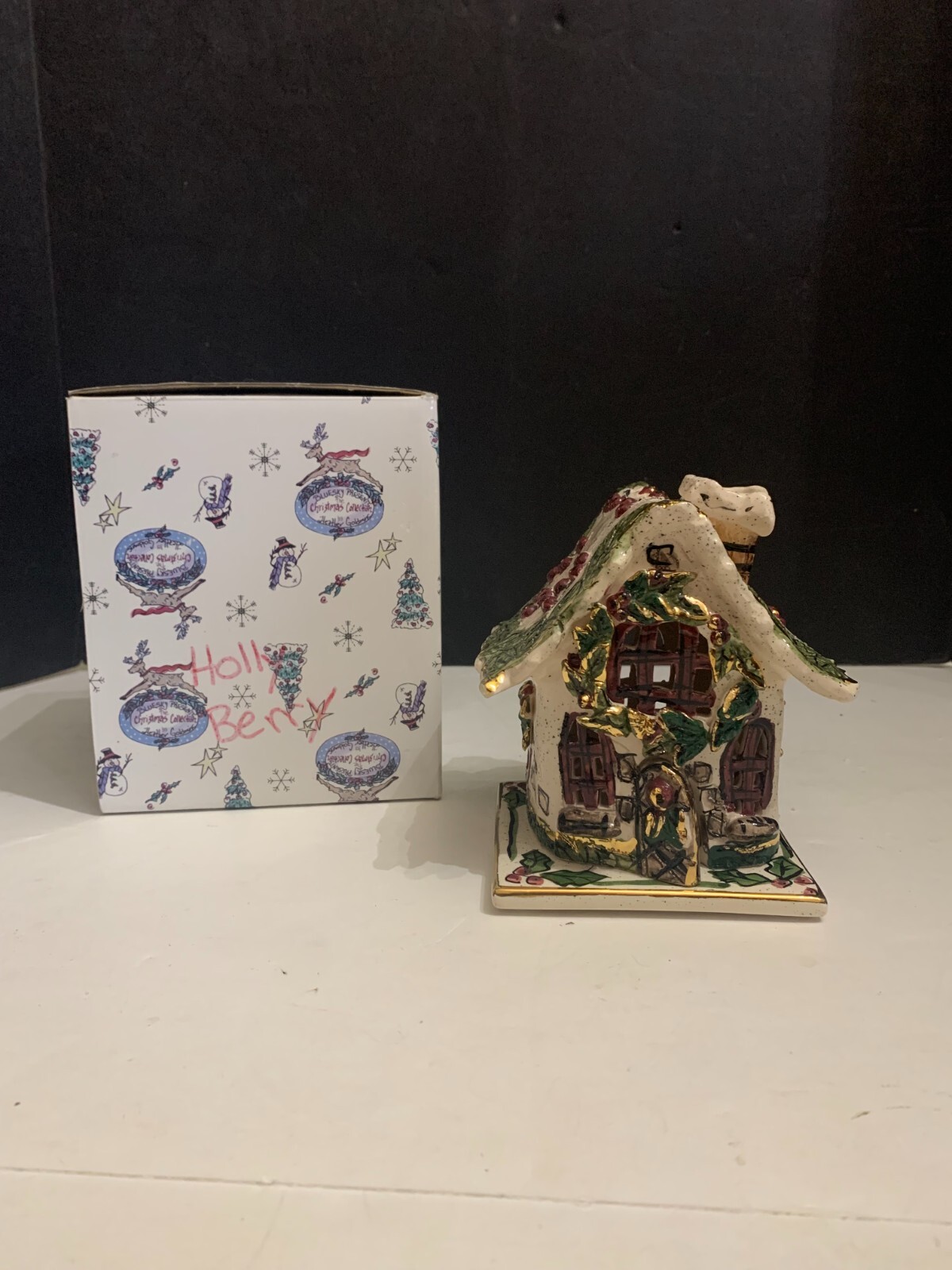 2000 Blue Sky Christmas Collection Holly Berry Tealight House Heather Goldminc