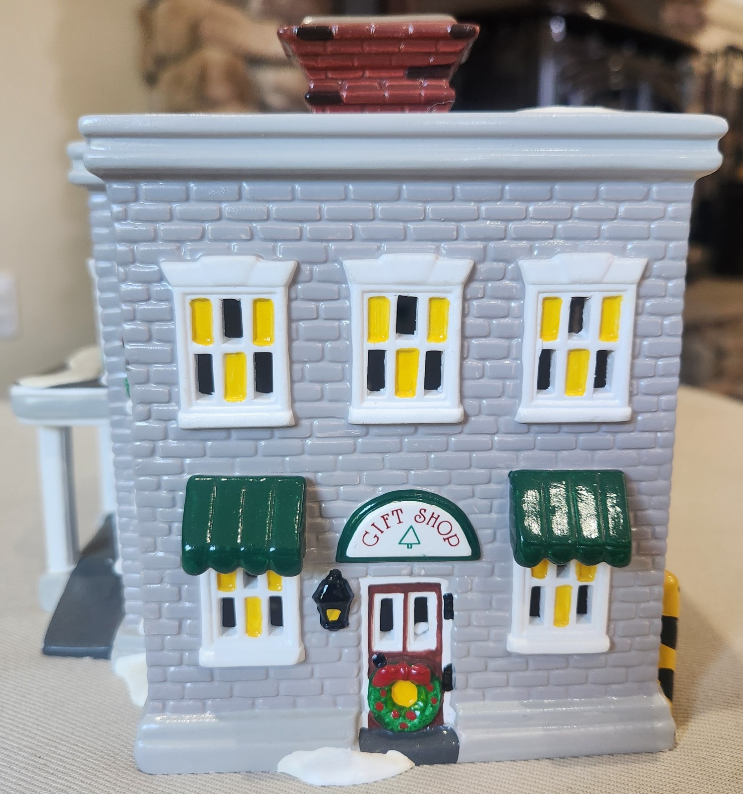 Vintage 1993 Dept 56 Snow Village Snowy Hills Hospital #54488 w/Box + Light