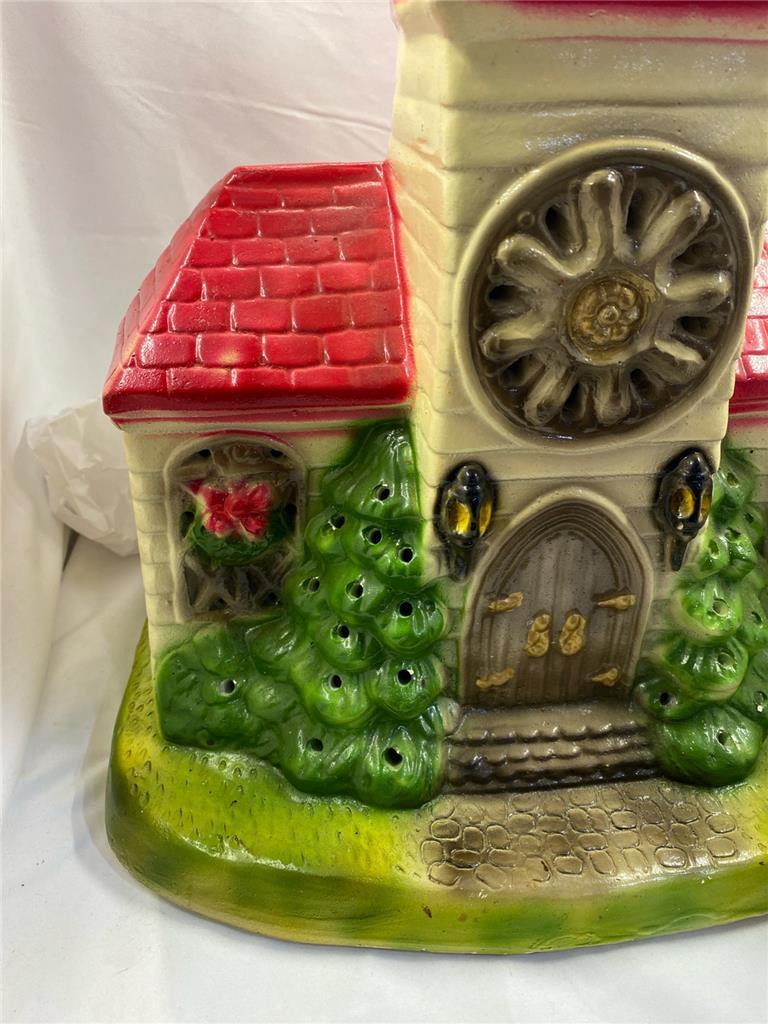 Vintage Creative Decor Phila.PA 1979 Chalk Ware Plaster Lighted Church