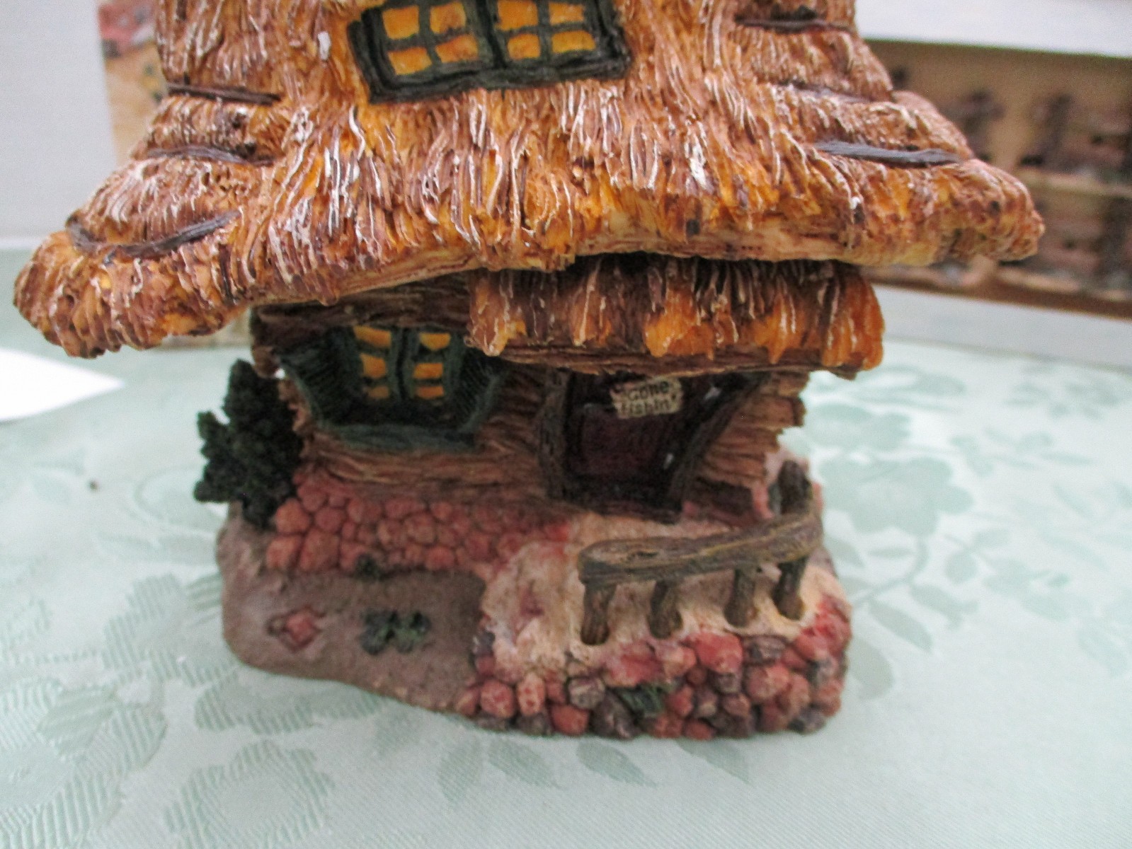 Boyd’s Bearly Built Villages “Matthew’s Bungalow”#19011 & Accessories 2000 NIB