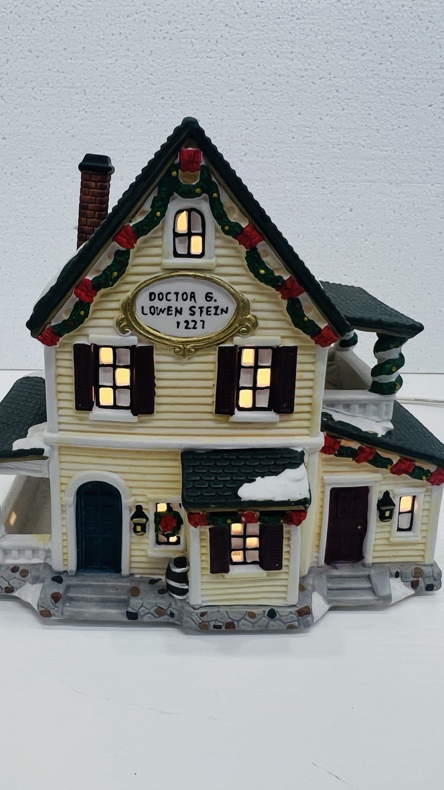 Copperfield Keepsake “Doctor G. Lowenstein ” Porcelain Lighted House Excellent !