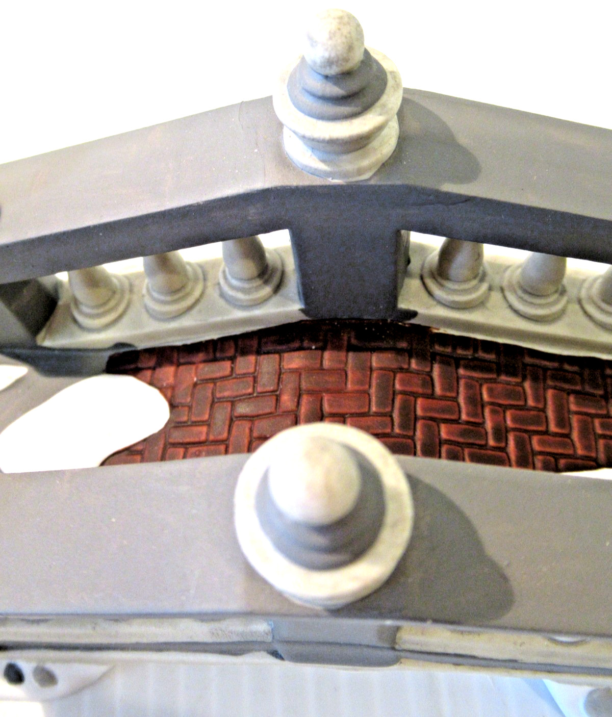 DEPT 56 “LIONHEAD BRIDGE” ~ (1992) ~ *** DICKENS’ VILLAGE ***