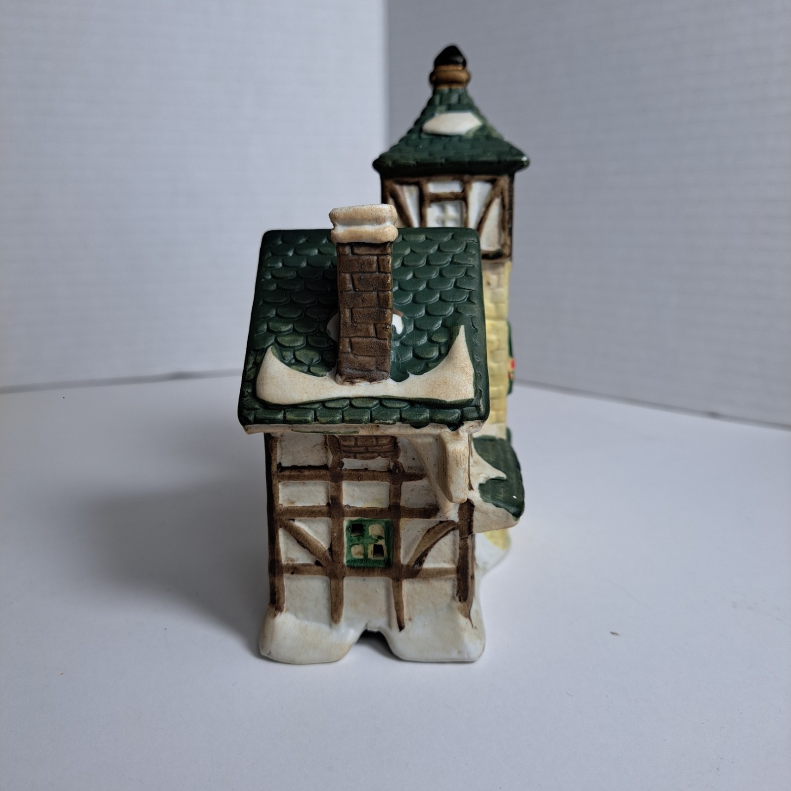 Lot of 2 Dickens Christmas Buildings, 1995 School House & 1990’s Village House