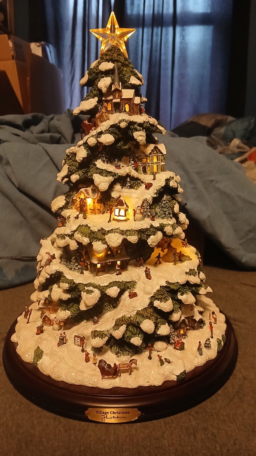 Thomas Kinkade Village Christmas Tree – 15″ Illuminated Bradford Editions 2004