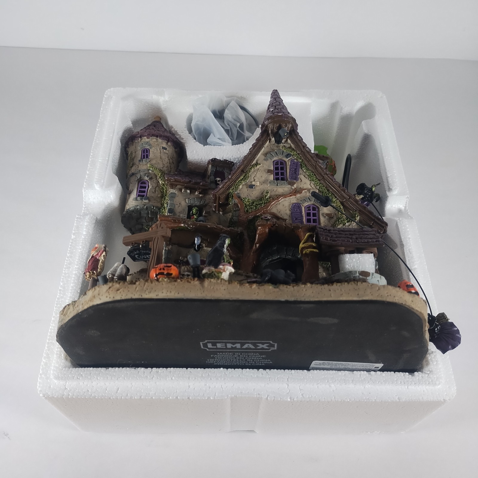 Lemax Spooky Town Wicked Garden Coven #35017 Animation Soundtrack & Lighting