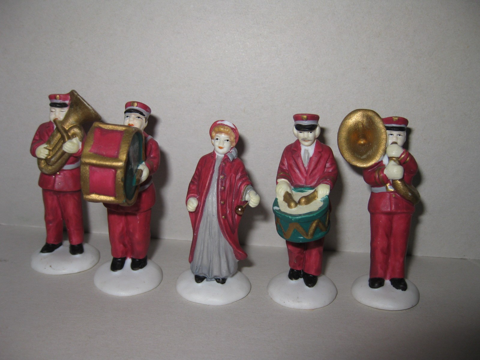 CHRISTMAS VILLAGE 5 PIECE SALVATION ARMY BAND FIGURES, DEPT 56, TAIWAN, VINTAGE