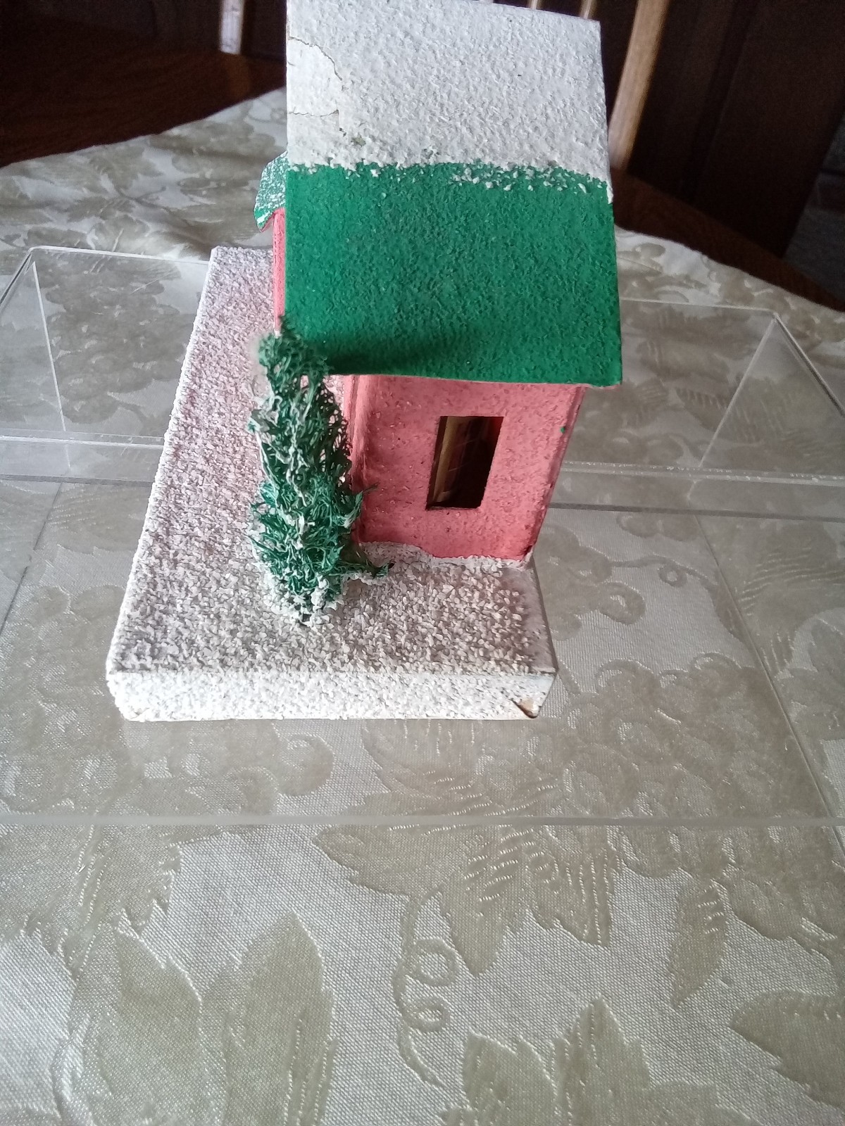 Vintage Putz Christmas House in Pink Glitter Cardboard Sponge Moss Tree Japan