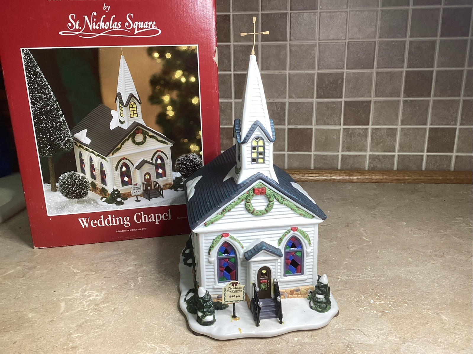 VTG ‘94 Dept 56 Original Snow Village Wedding Chapel Church- Box & Light Cord