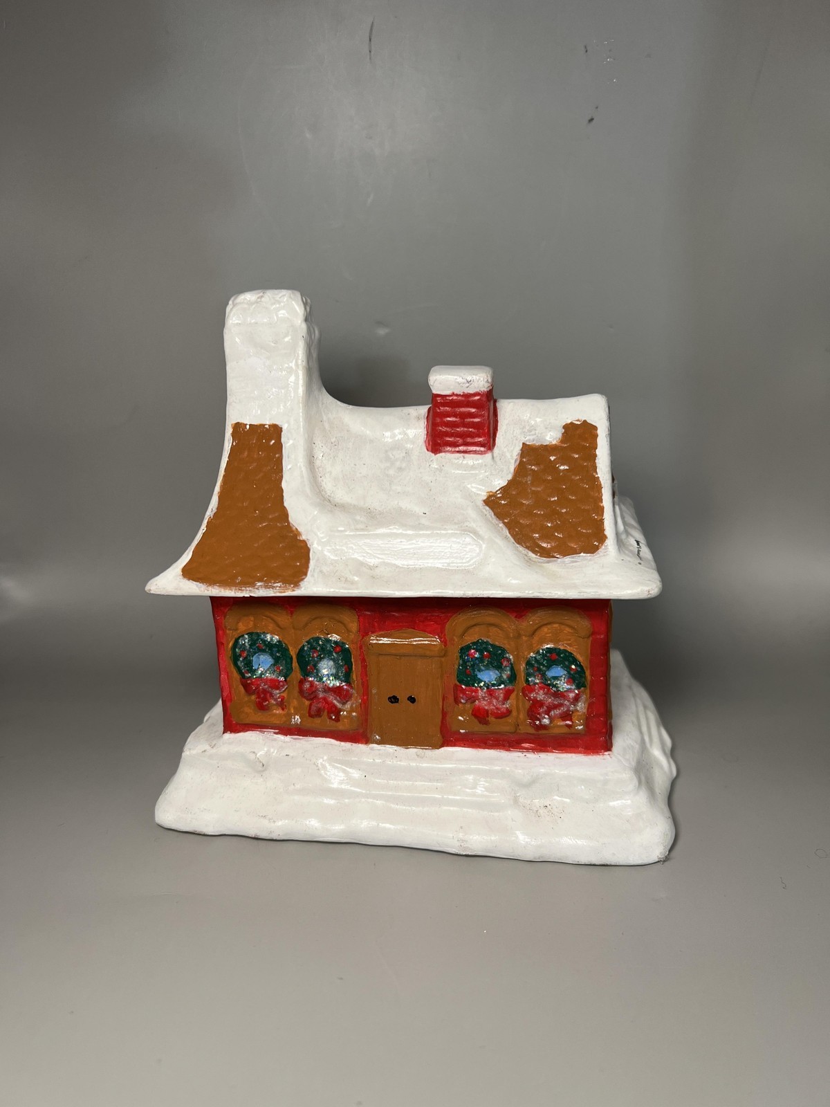 Vintage Hand Painted Ceramic Christmas Village House Holiday Decor 7×8 Inches