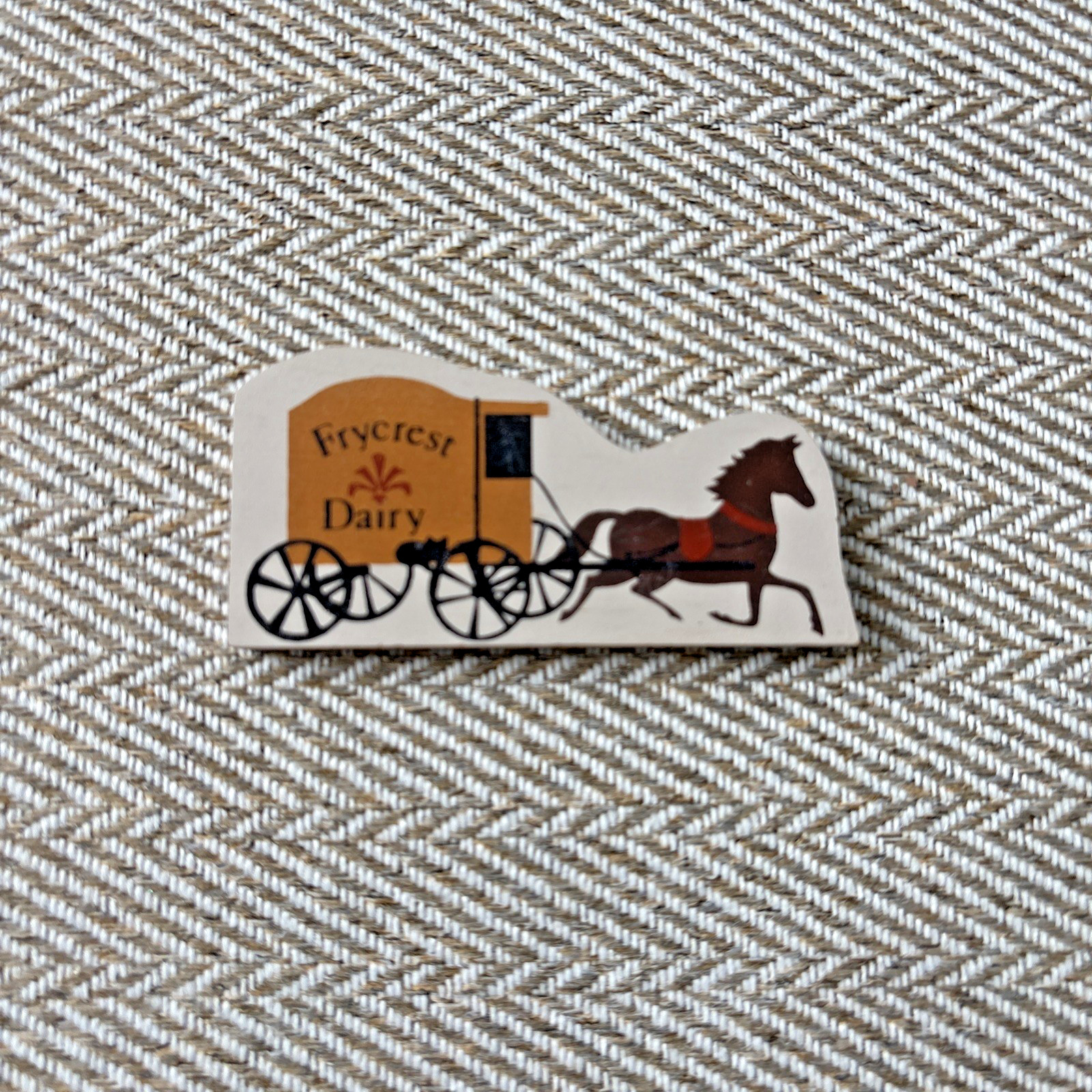 The Cat’s Meow HORSE DRAWN CARRIAGE BUGGY FRYCREST DAIRY Wood Shelf Sitter