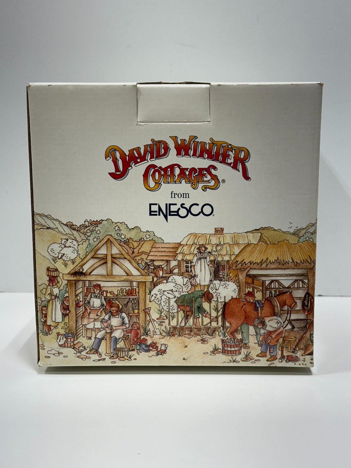 David Winter cottages The Charcoal Burner’s d1026 1998 member only collectible