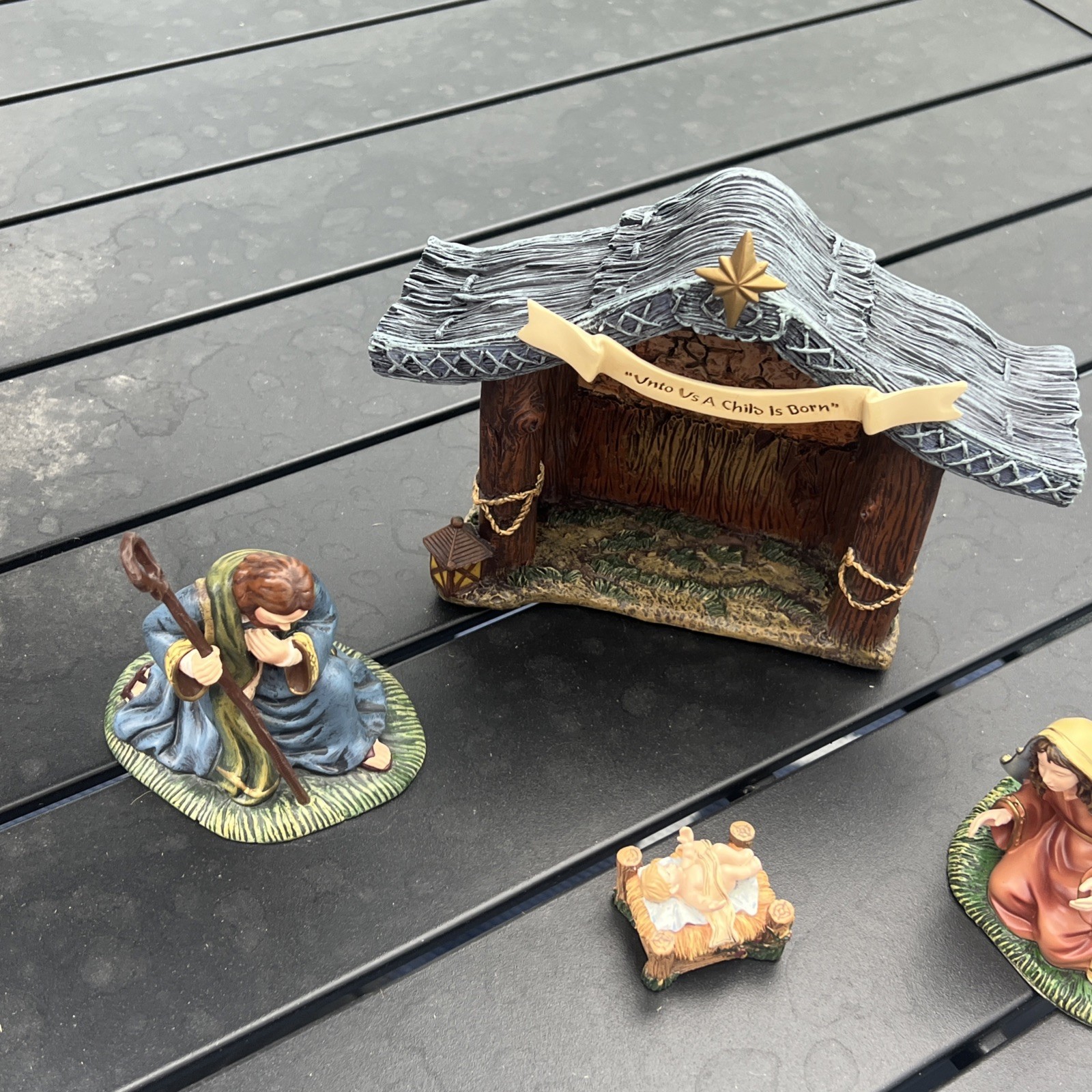 Thomas Kinkade The Holy Family & Holy Night Creche, Nativity Garland Hawthorne