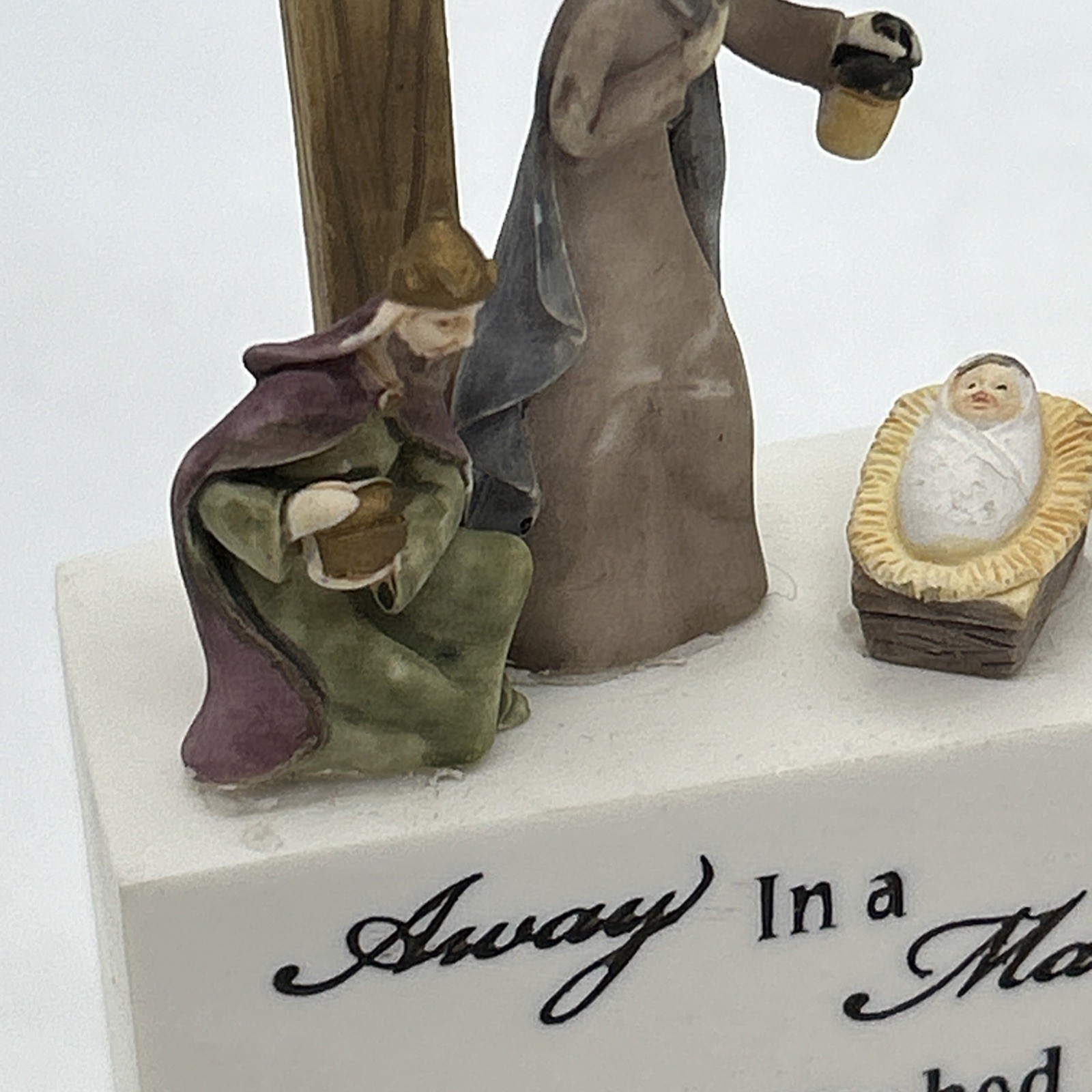 Light Up Nativity Christmas Scene Away In A Manger Table Top 3D Diorama