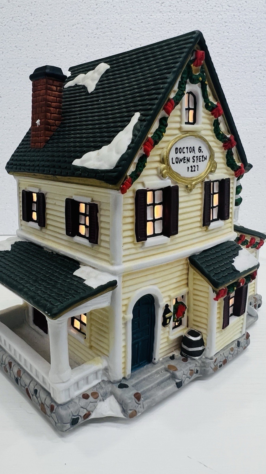 Copperfield Keepsake “Doctor G. Lowenstein ” Porcelain Lighted House Excellent !