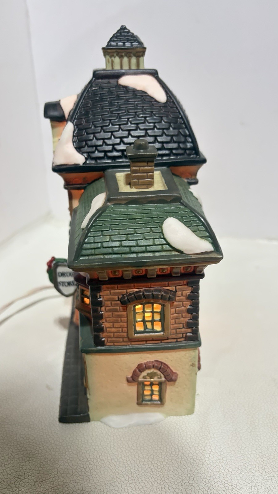 Holiday Time Village Collectible Drug Store Lighted Christmas House w/ Box