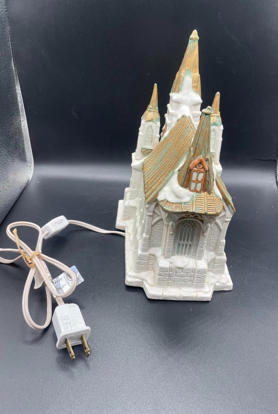 Vintage 1993 Mercuries USA Porcelain Christmas Village Victorian Church Lights