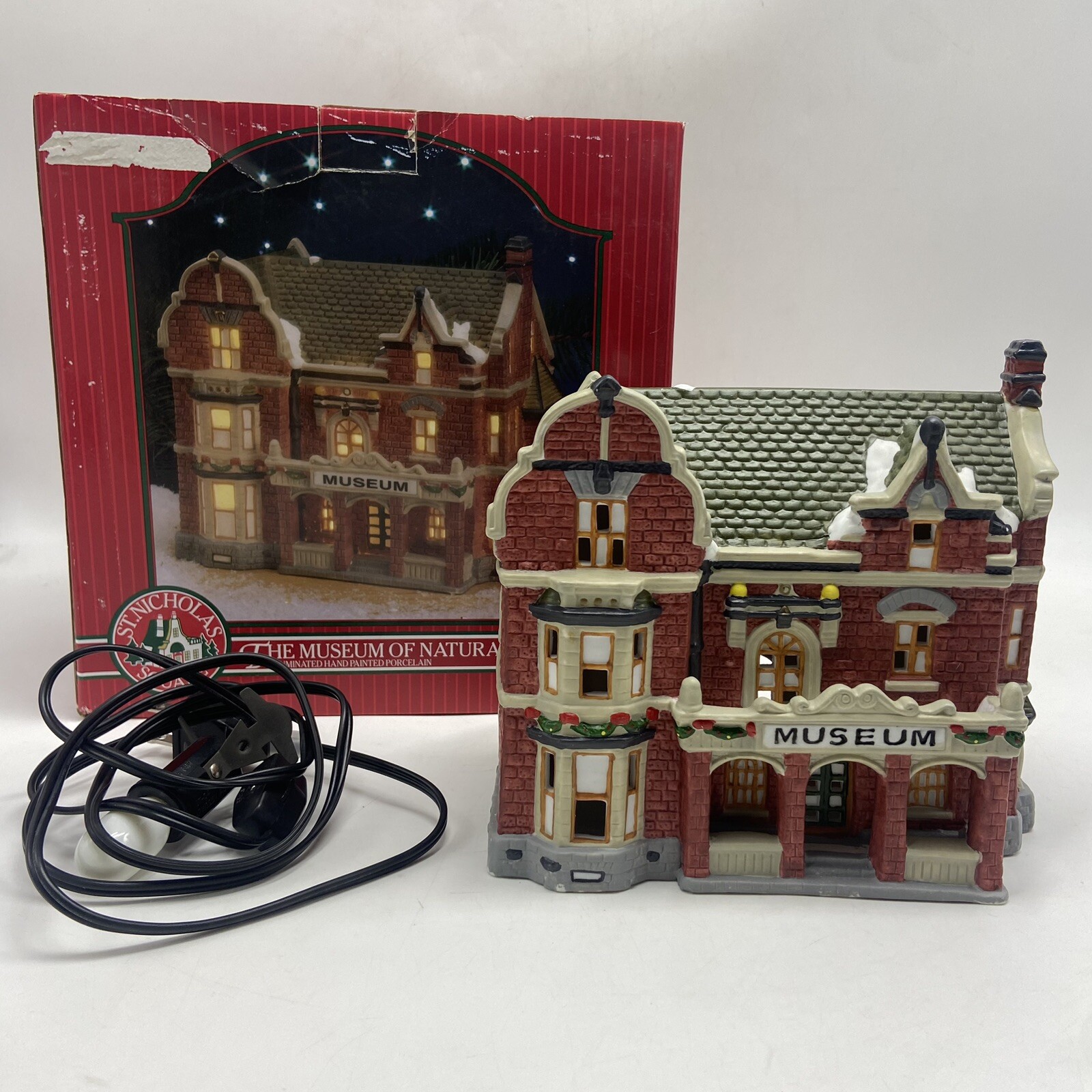 Kohls St. Nicholas Square Natural Science Museum Illuminated Rare