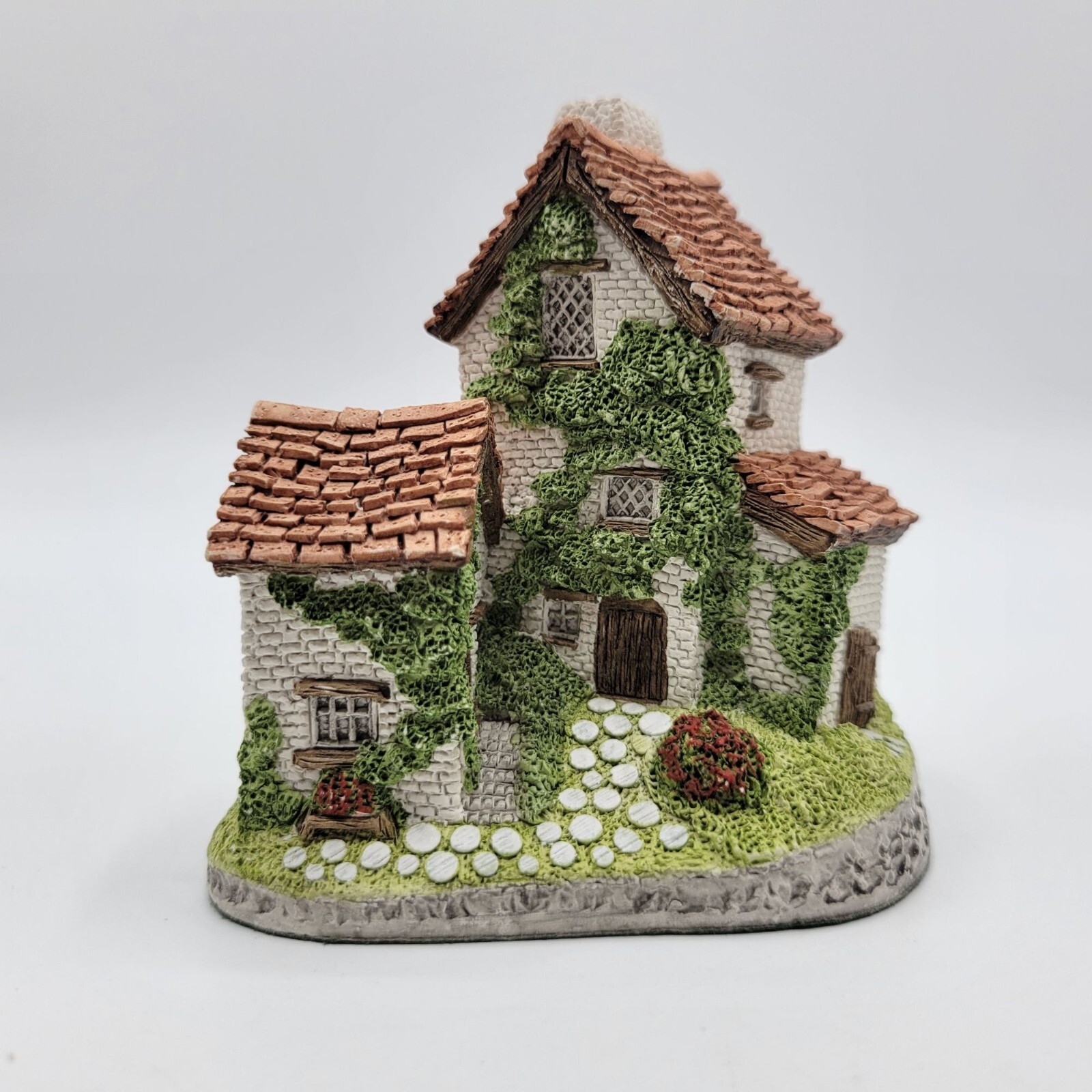 Vintage David Winter Cottages 1982 Handmade Ivy Cottage Collectible Figurine