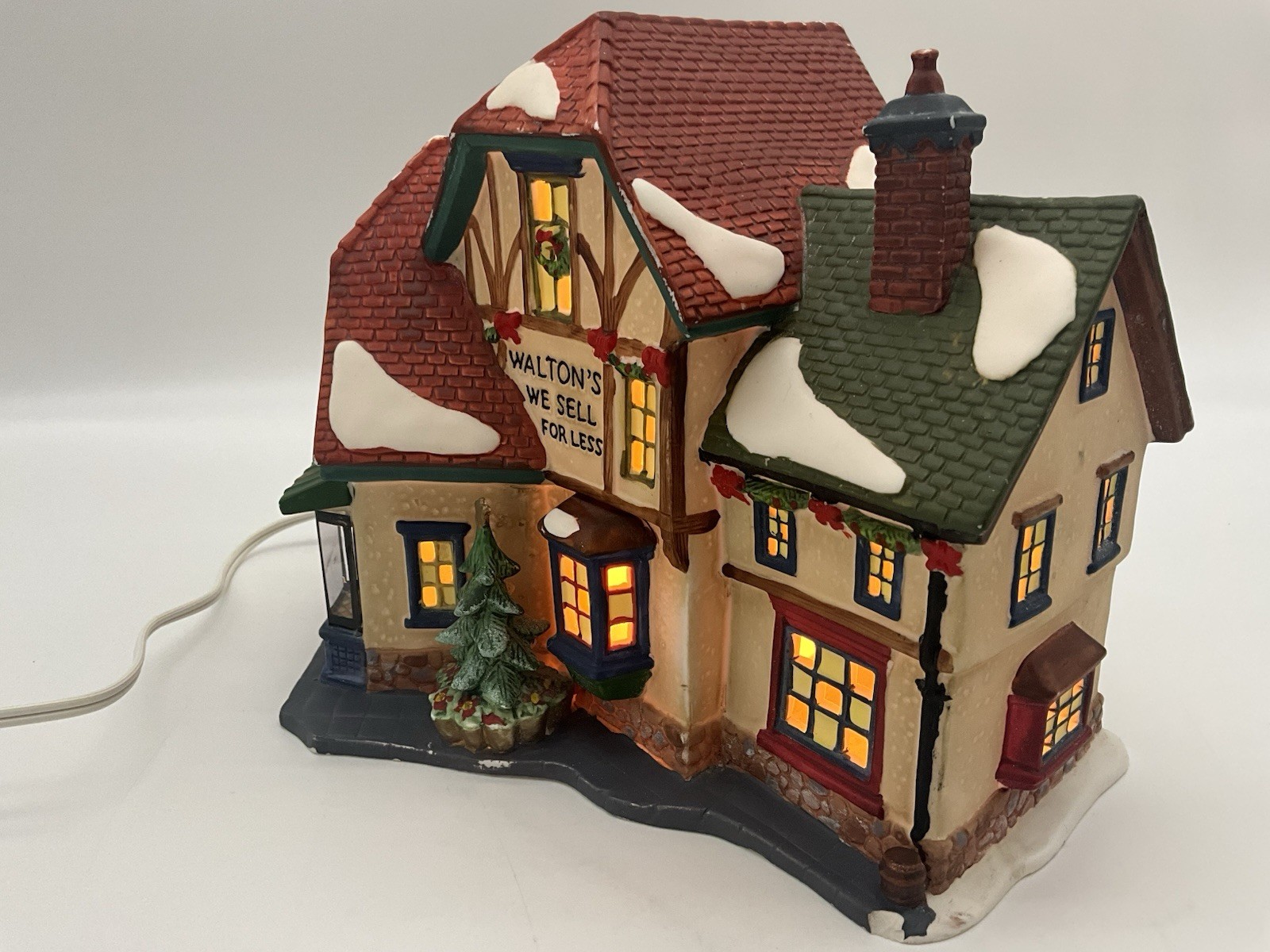 Holiday Time Walton’s 5 & 10 Lighted Christmas Village Building Vtg 1990s