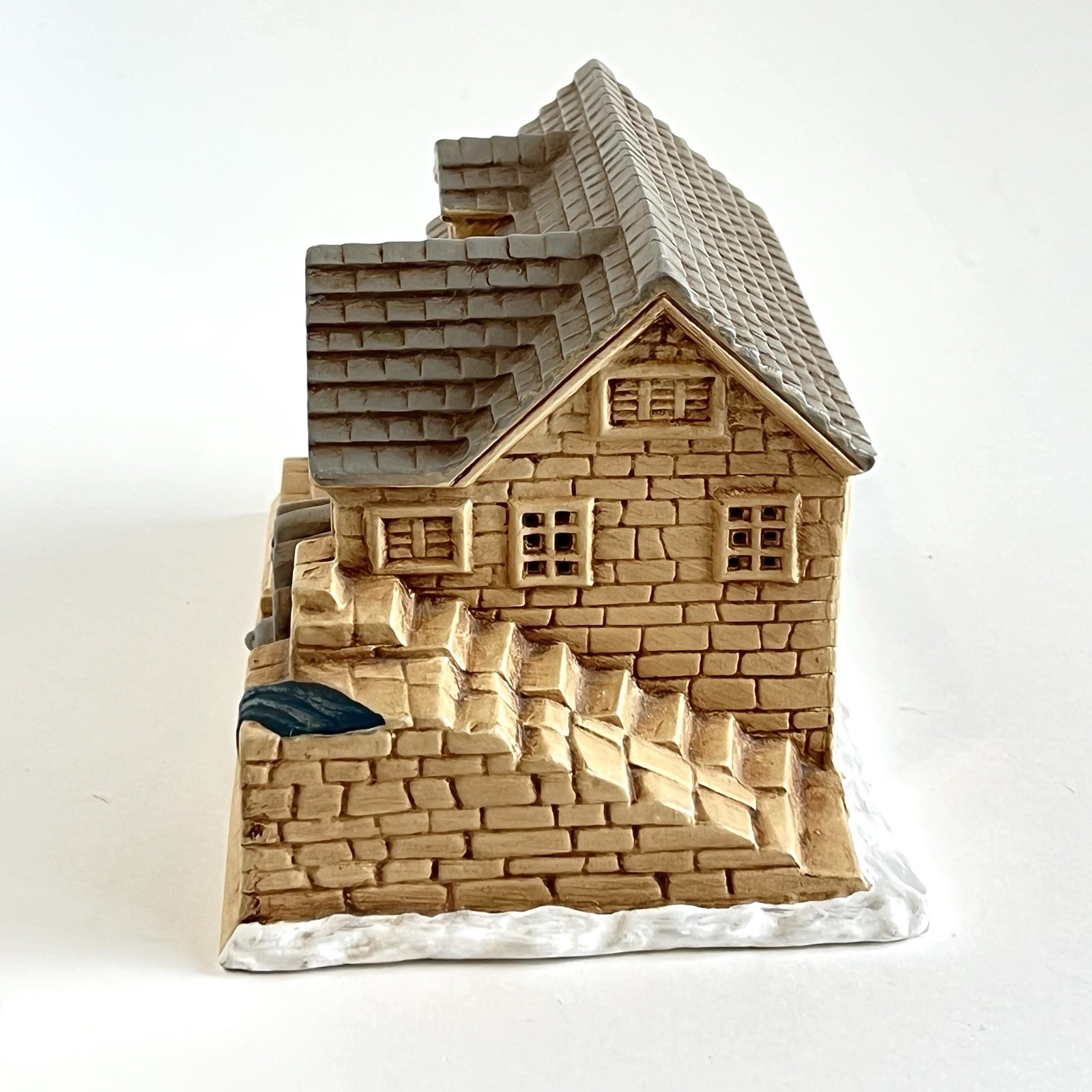 Vintage 1979 Christmas Village Byron Molds Grist Mill Building Hand Painted