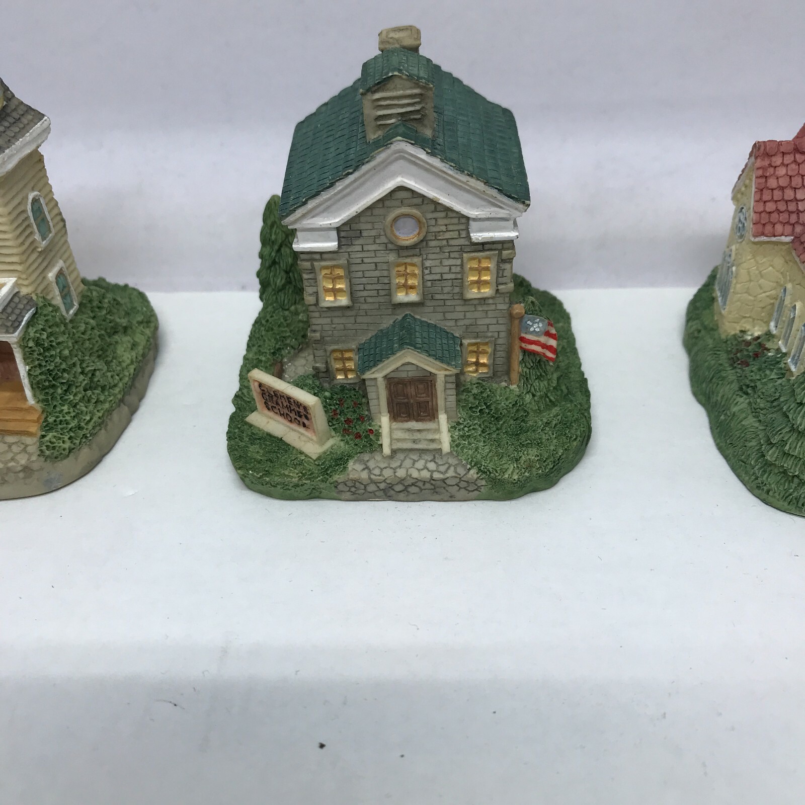 VTG International Resourcing Service IRS 1992 Houses Village Miniature Building