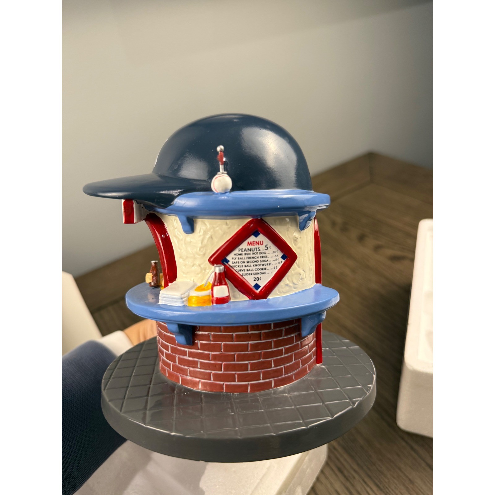 Department 56 New York Yankees Refreshments Lighted Stand Snack Dish MLB 2004