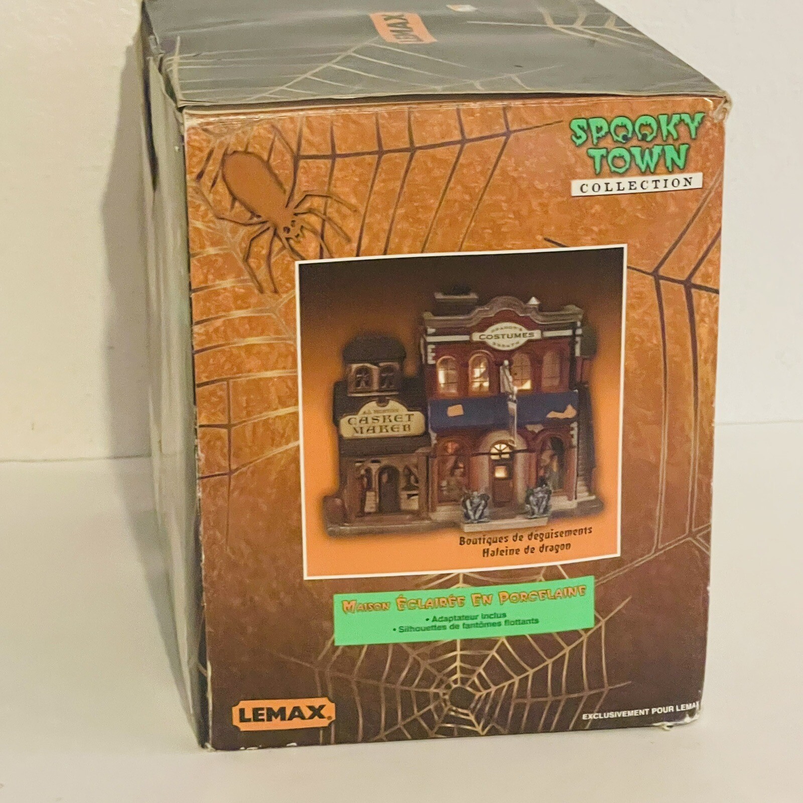 LEMAX SPOOKY TOWN Dragon’s Breath Costume Shop Casket Maker – No Inner Light