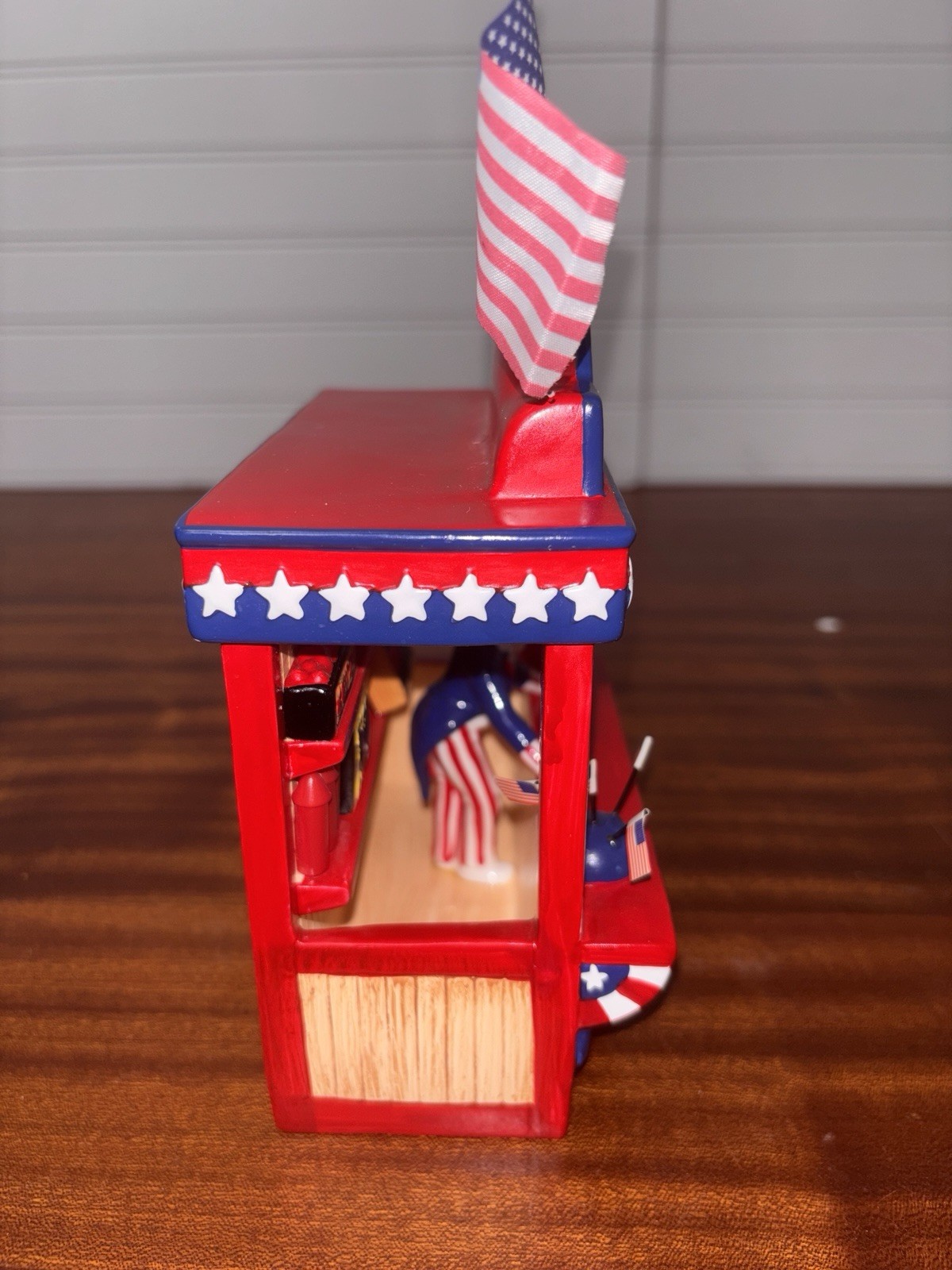 Department Dept 56 UNCLE SAM’S FIREWORK STAND The Original Snow Village #54974