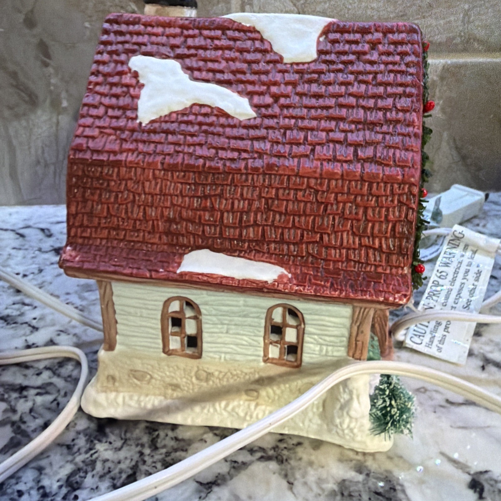 Vintage Lighted Christmas Valley Town House Village 1994 Seasonal Specialties