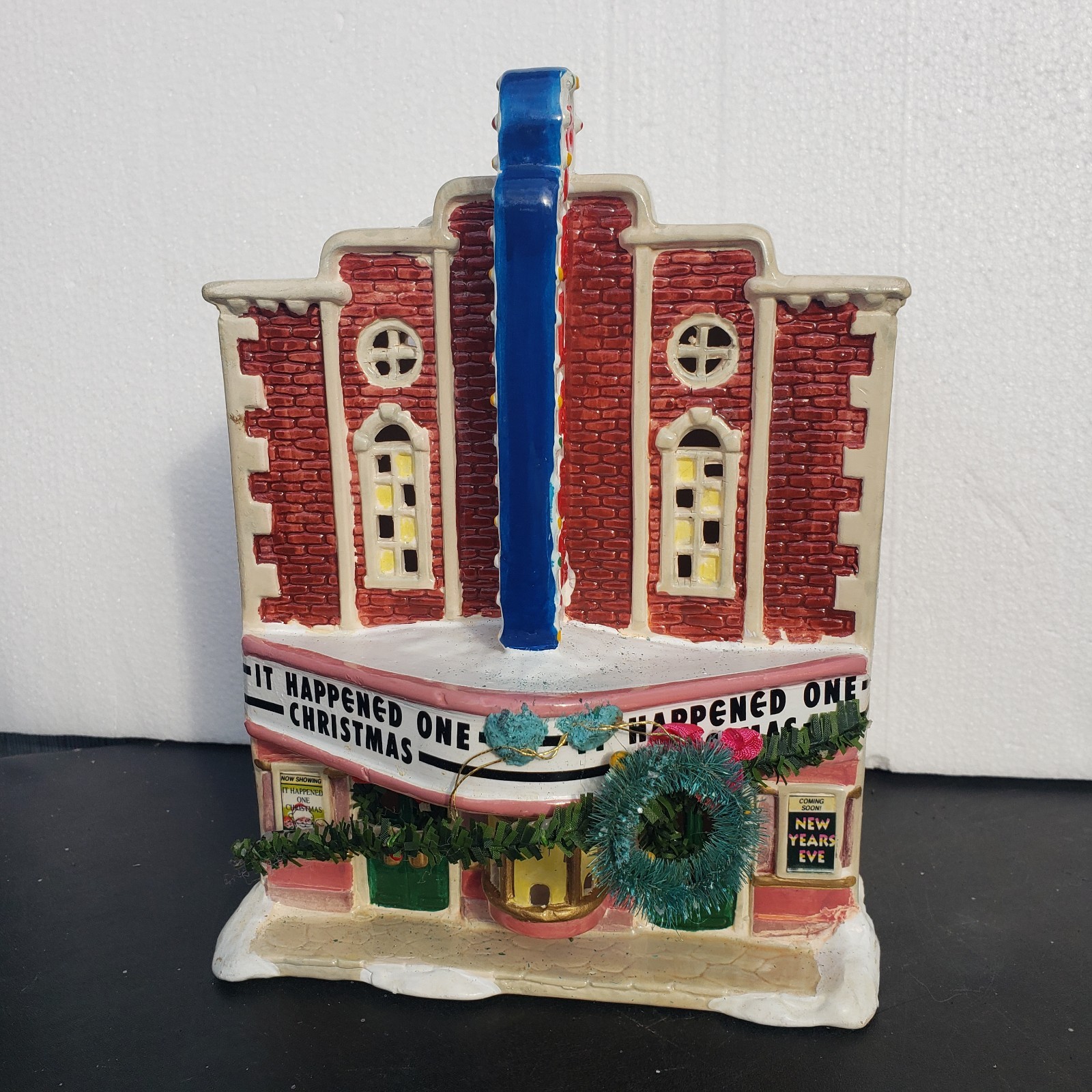 Palace Theatre “It Happened One Christmas” Christmas Main Street 1993 No Box