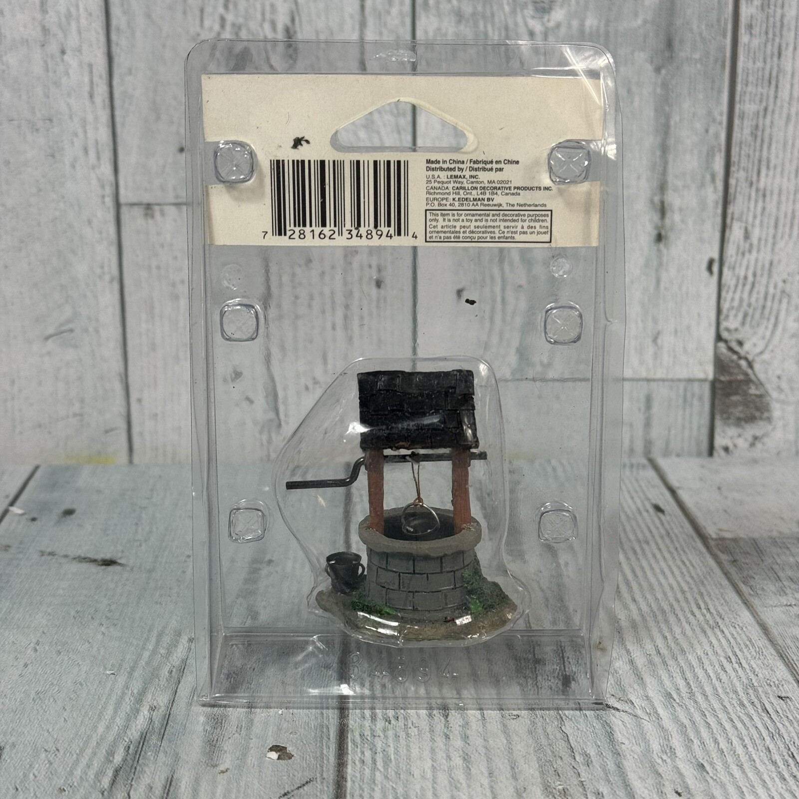 Lemax Water Wishing Well Bucket Christmas Village Collection 2003 Accessory