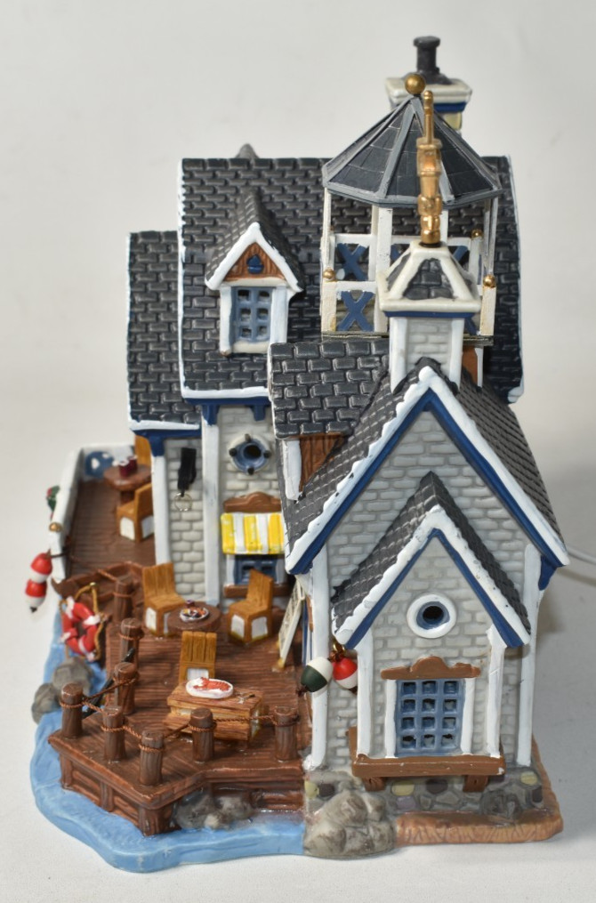 Lemax Plymouth Corners Lobster Pot 55265 Christmas Village Seafood Restaurant