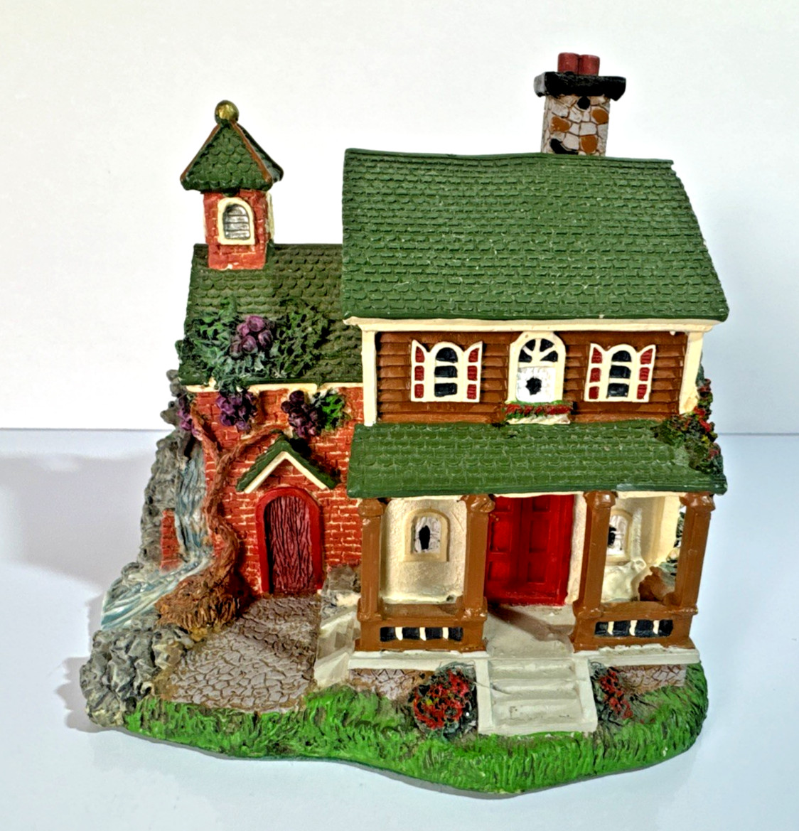 1995 Santa’s Best Water Wheel House Green Roof Christmas Village 4.25″