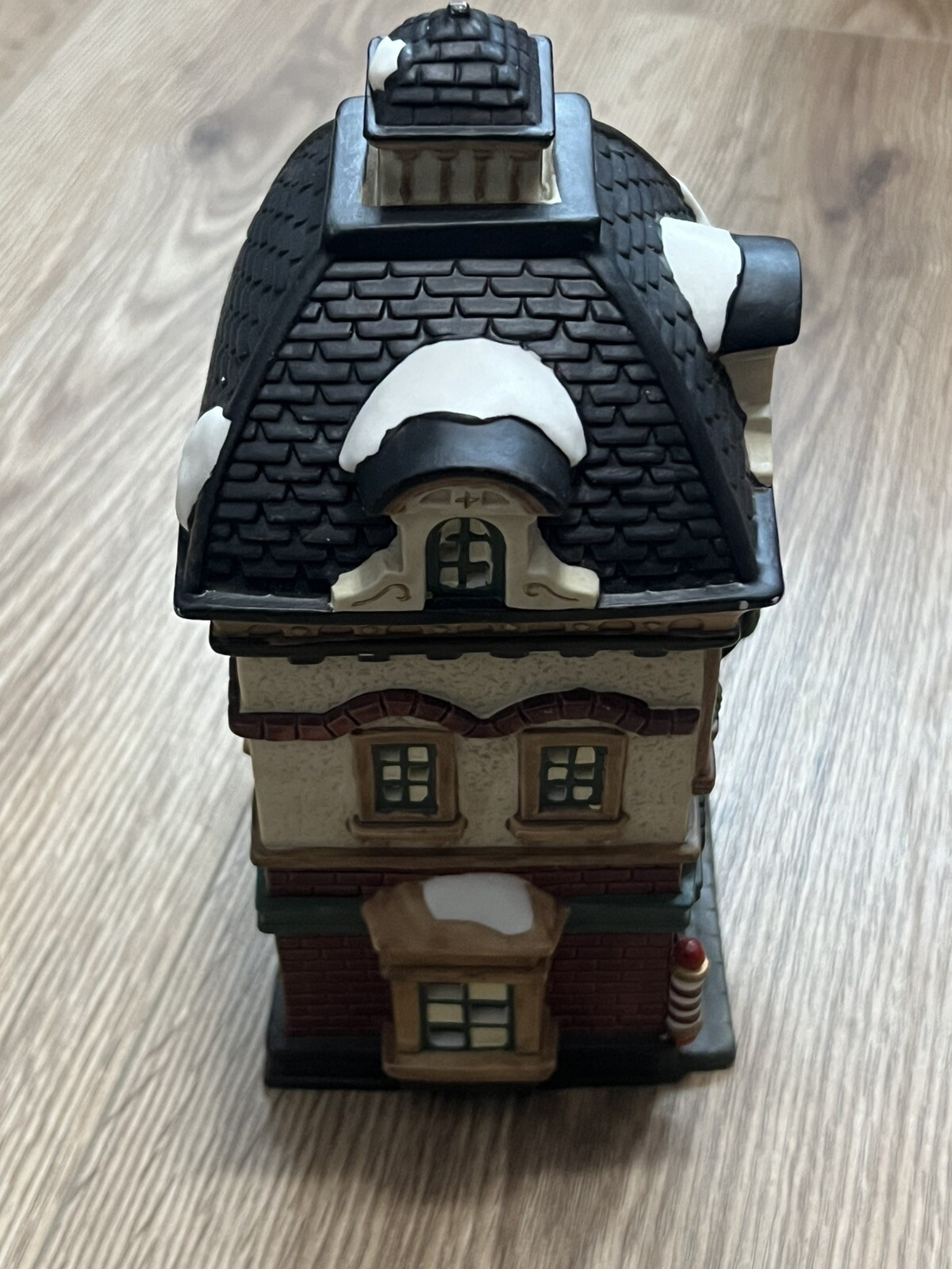O’Well 1998 Limited Edition Christmas Village House Holiday Collectible Decor