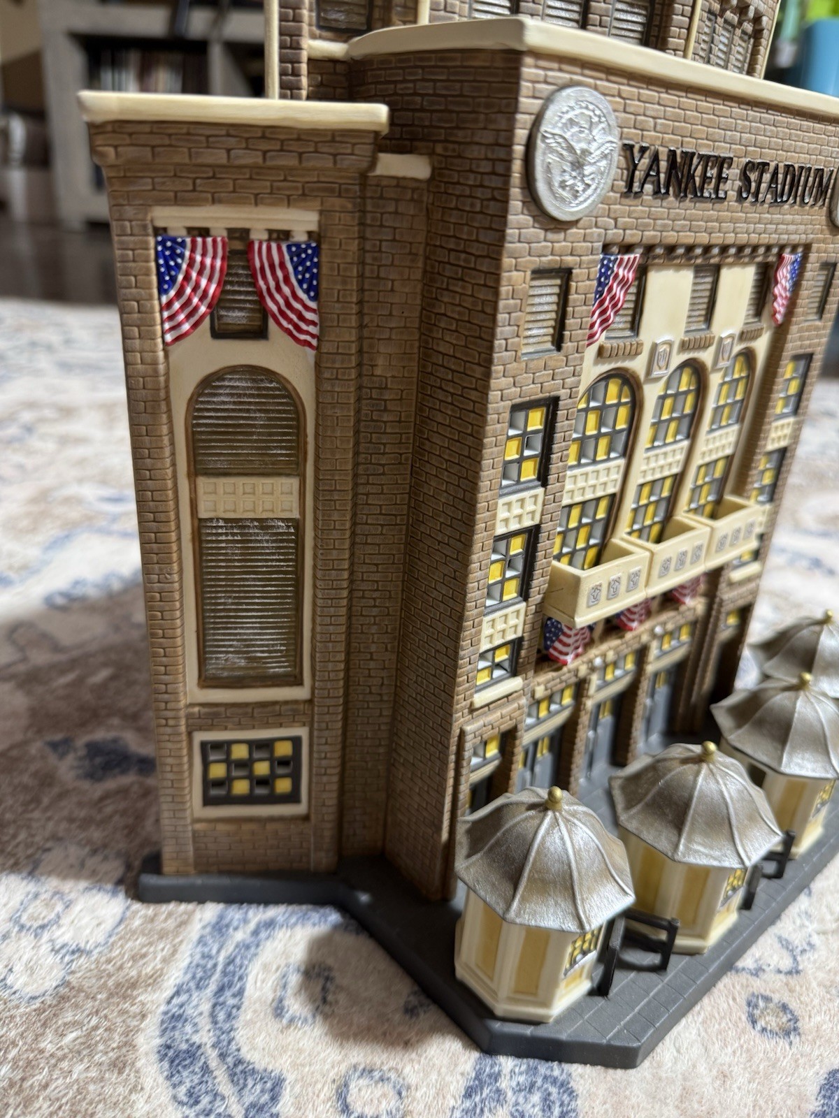 VTG 2001 Dept 56 Yankee Stadium Christmas In The City Box Light MLB Baseball NY