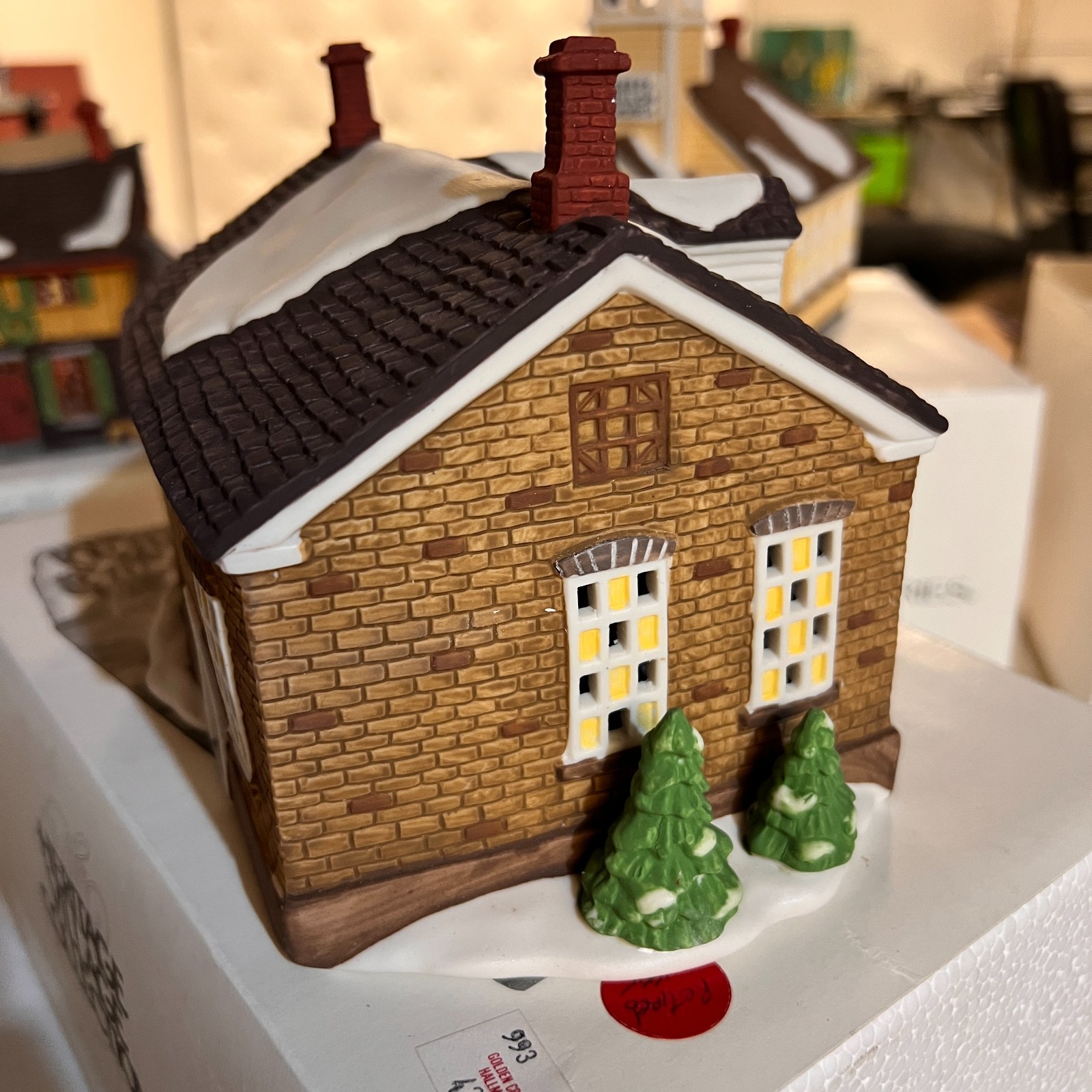 Dept 56 Stoney Brook Town Hall New England Village Heritage Collection 5644-8