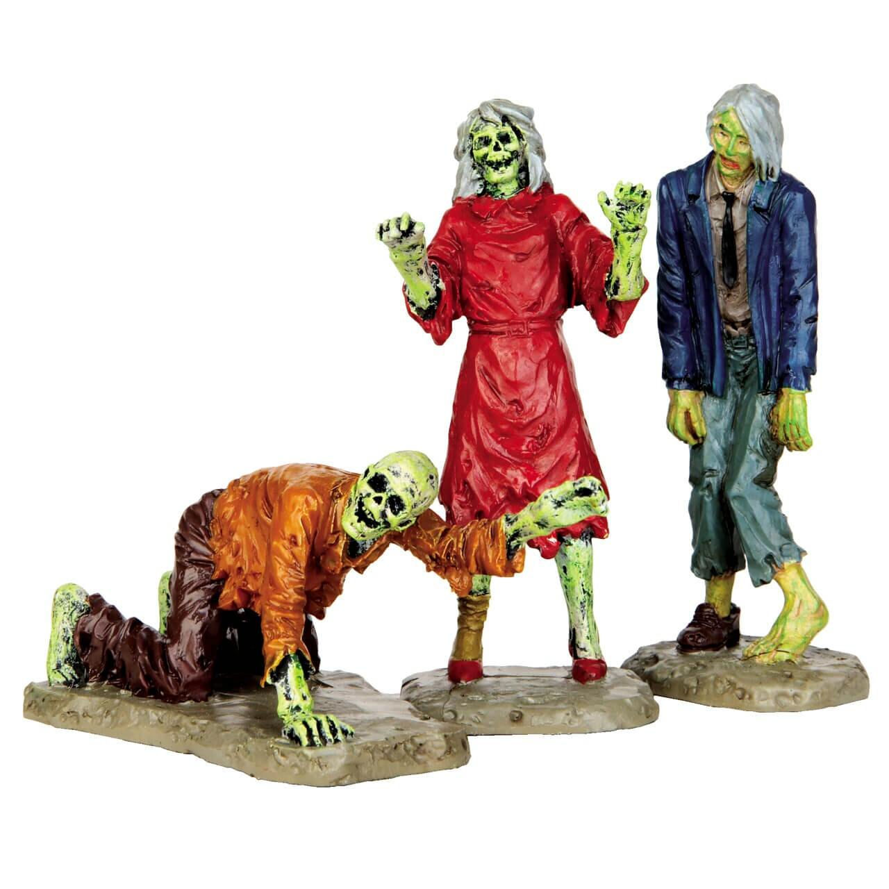 Lemax 2015 Walking Zombies Spooky Town #42219 Trio Undead Travelers Flesh Start